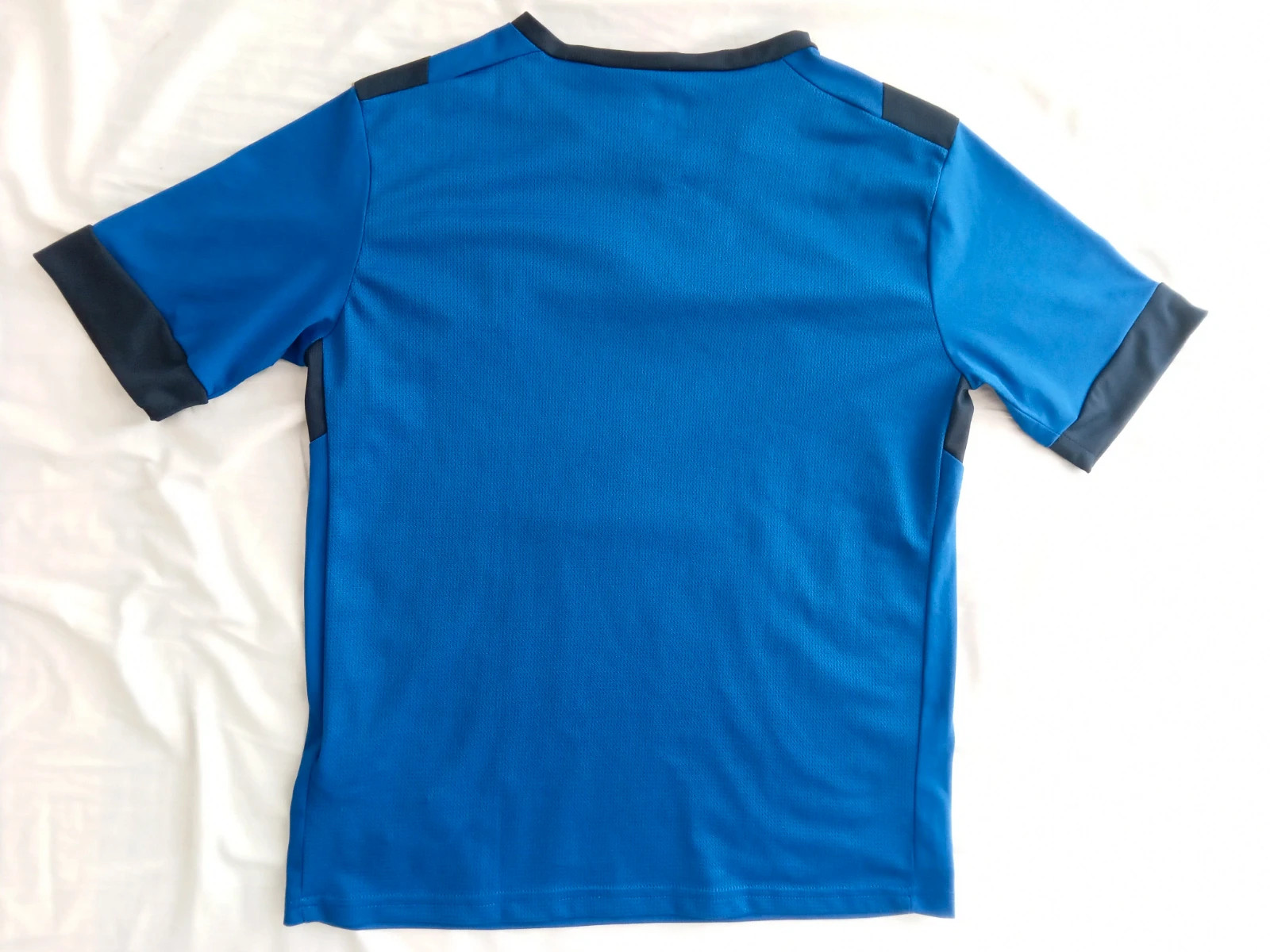 T-shirt Kipsta garçon 14 ans 164 cm – Bleu/Noir – Très bon état – Football / Sport – Kipsta – taille 14 ans / 164 cm 3