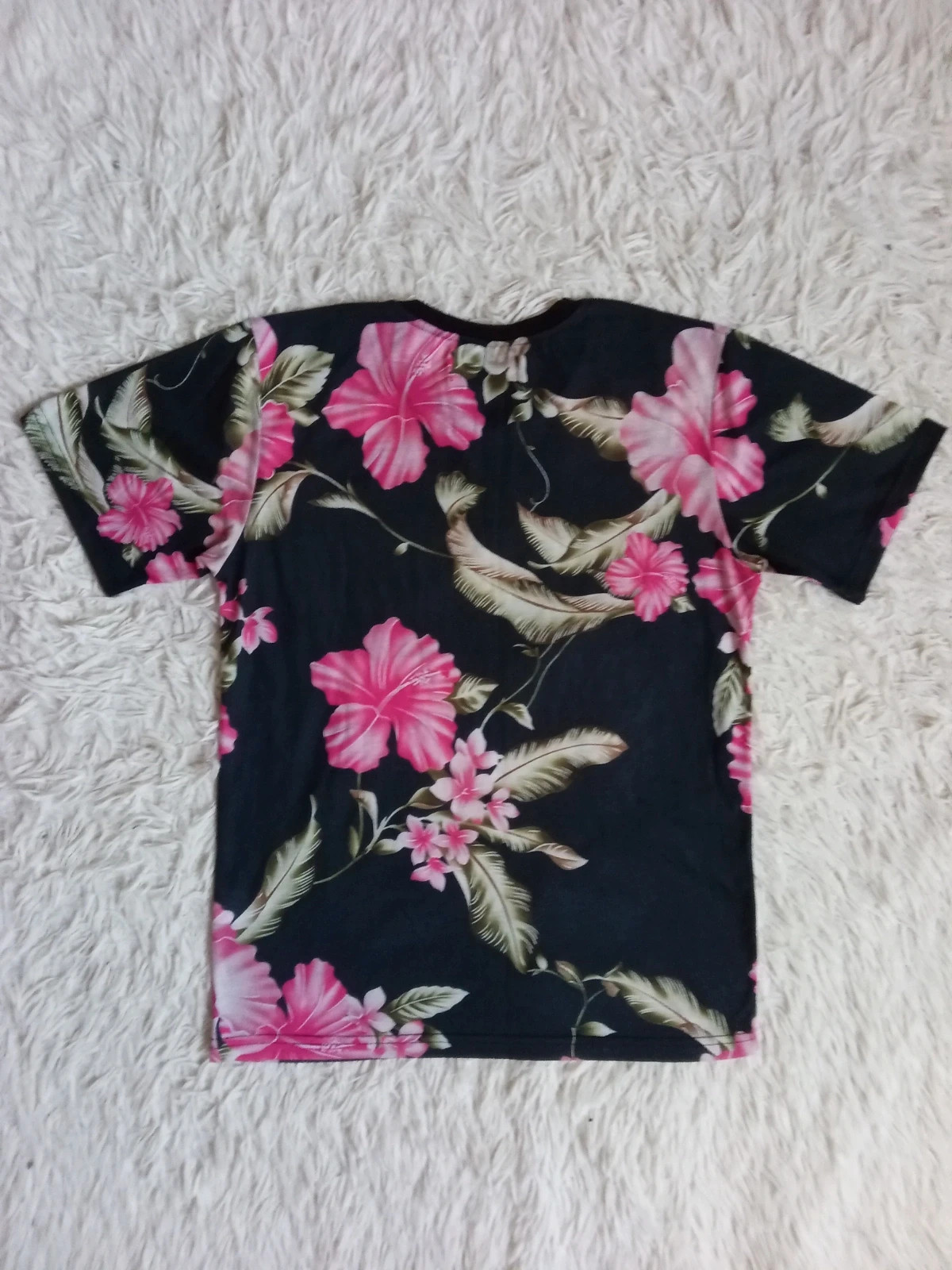 T-shirt Celebry Tees taille S – Rose & Noir – Très bon état – Streetwear / Oversize – Celebry Tees – taille S 2