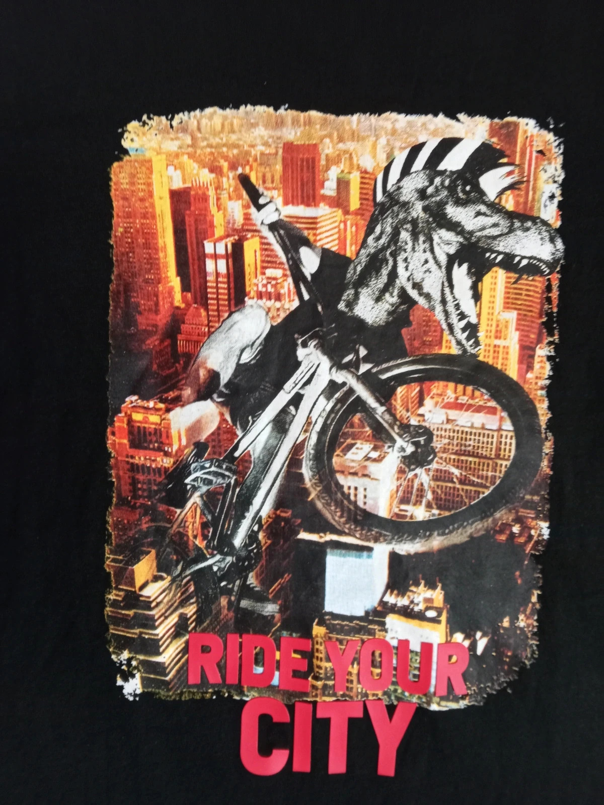 T-shirt TEX garçon 11 ans 146 cm – Noir/Rouge Moto Ride Tour – Très bon état – TEX – taille 11 ans / 146 cm 4