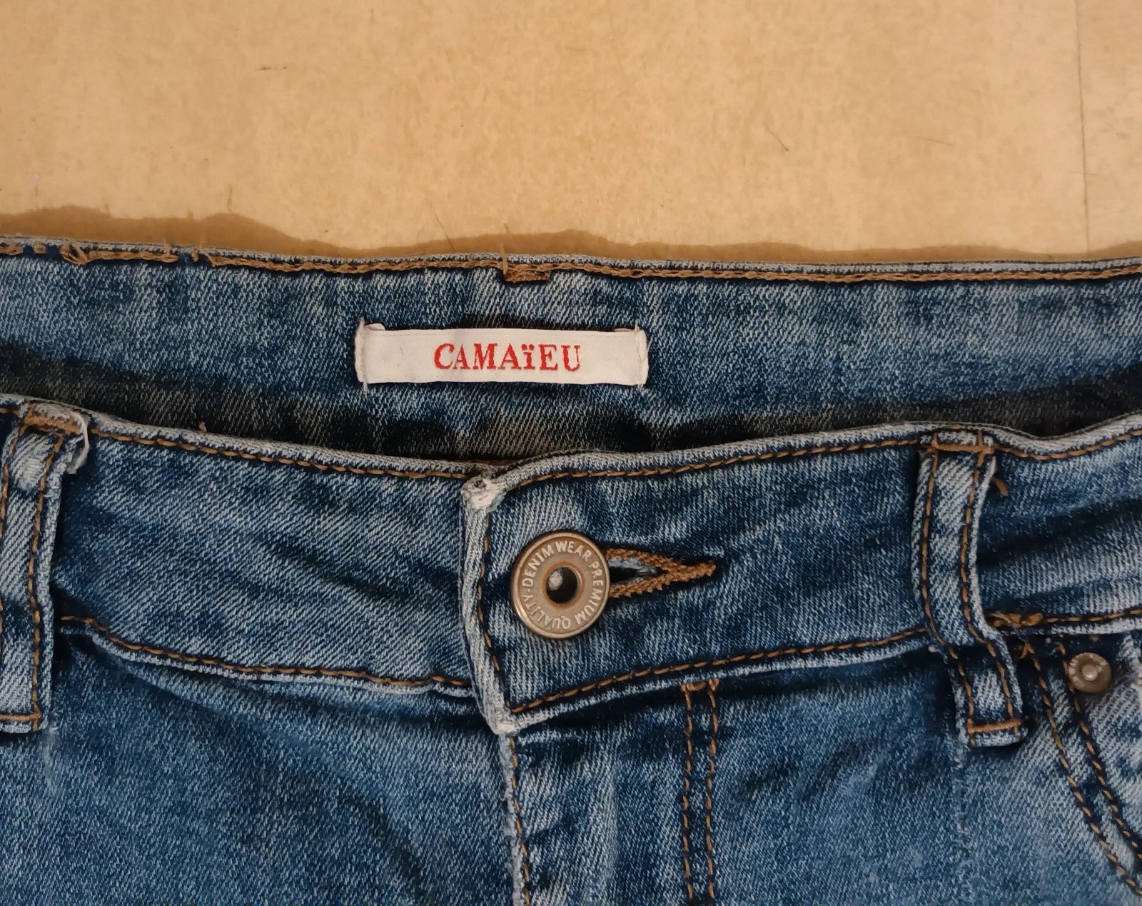 Jean femme Camaïeu bleu – Taille L (44) – Camaïeu – taille L / 40 / 12 2