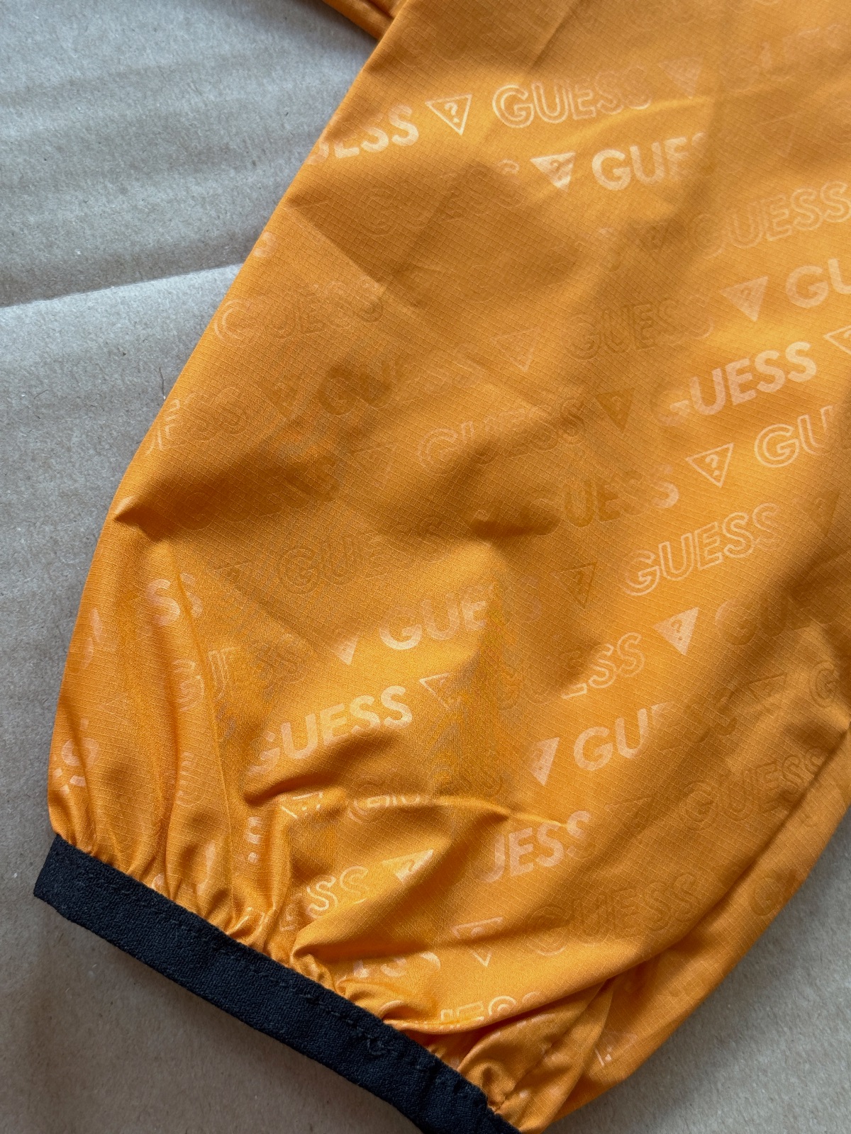 Coupe-vent à capuche Guess Orin orange XS – Guess – taille XS 5
