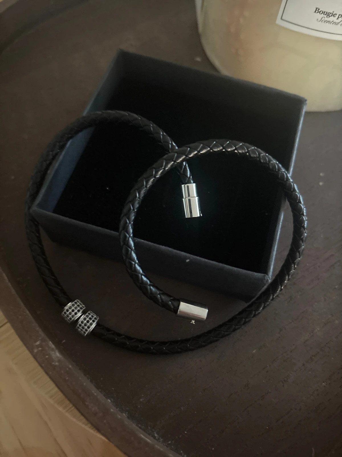 Bracelet noir aimantée – Accessoires 3