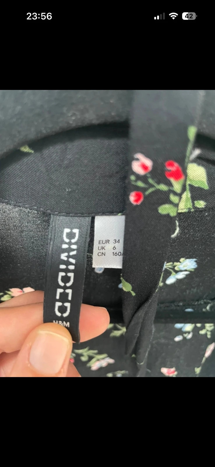 Robe fleurie H&M taille 34 couleur noir – H&M Divided – taille XXS / 32 / 4 2