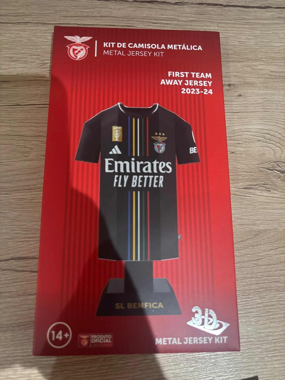 Maillot Benfica à monter soit même en métal – Benfica – taille Taille unique 2