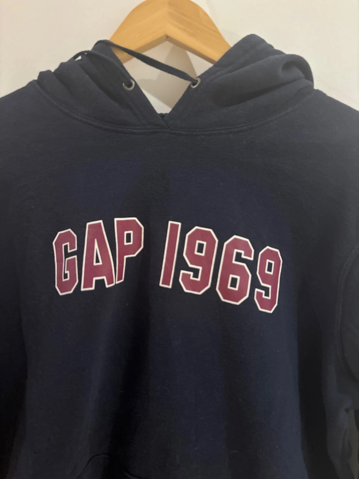 Pull à capuche Gap 1969 taille M bleu foncer – GAP – taille M 3