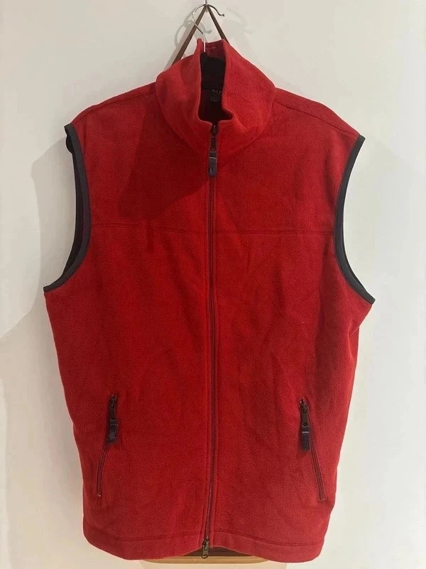 🧥 Gilet polaire GAP – Taille L