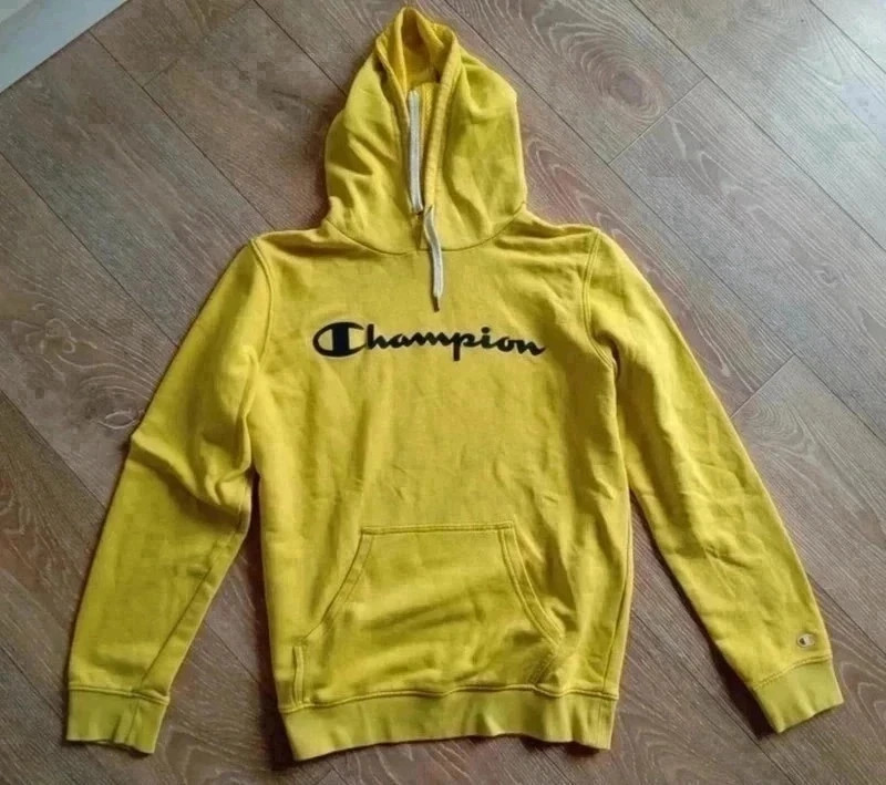 Champion pull capuche taille M jaune