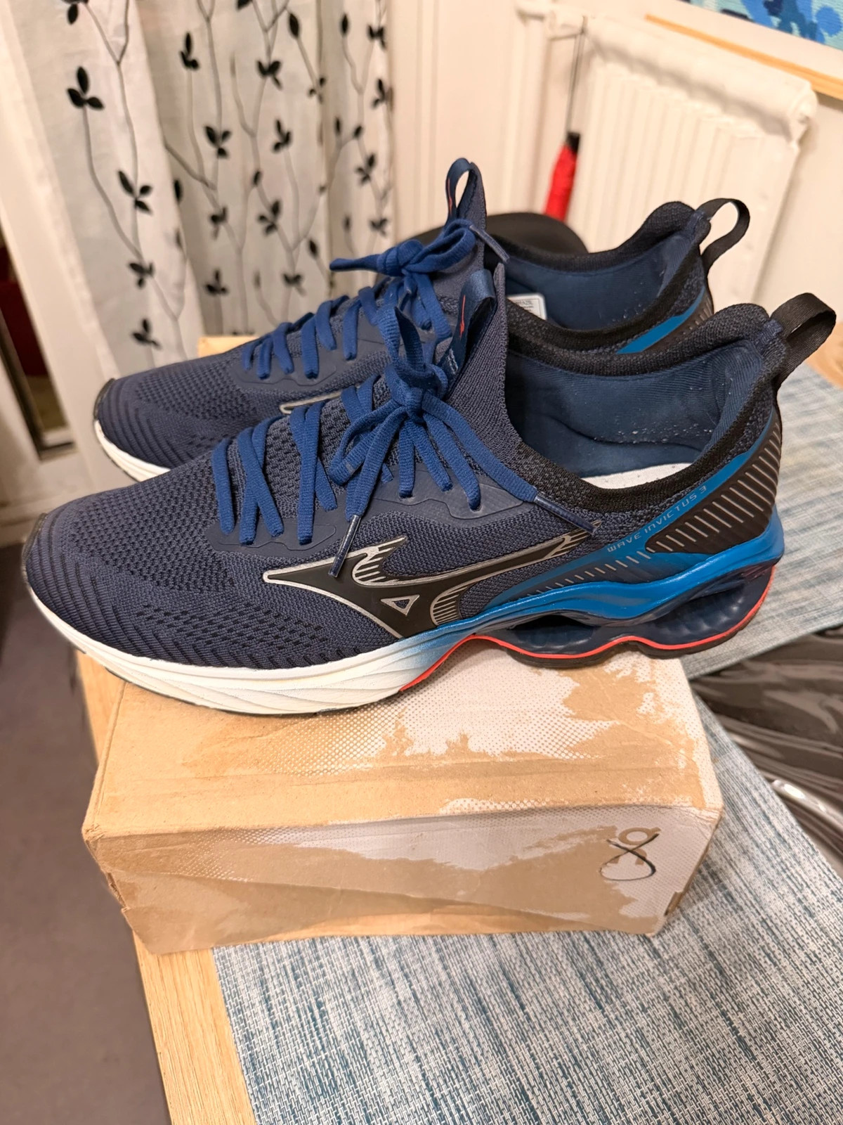 Mizuno Wave Invictus 3 – MIZUNO – taille 46 4