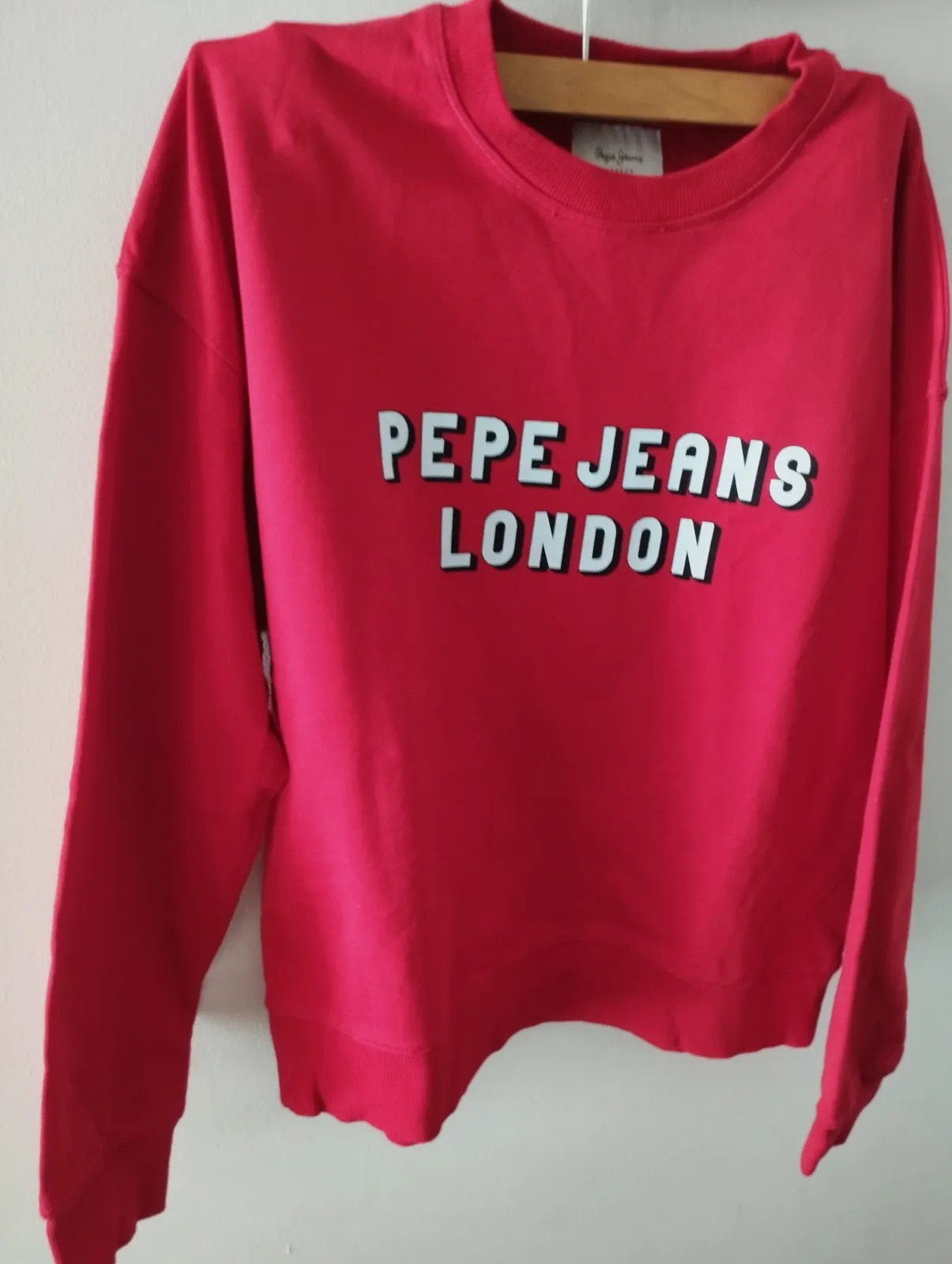 Sudadera Pepe Jeans London rojo.