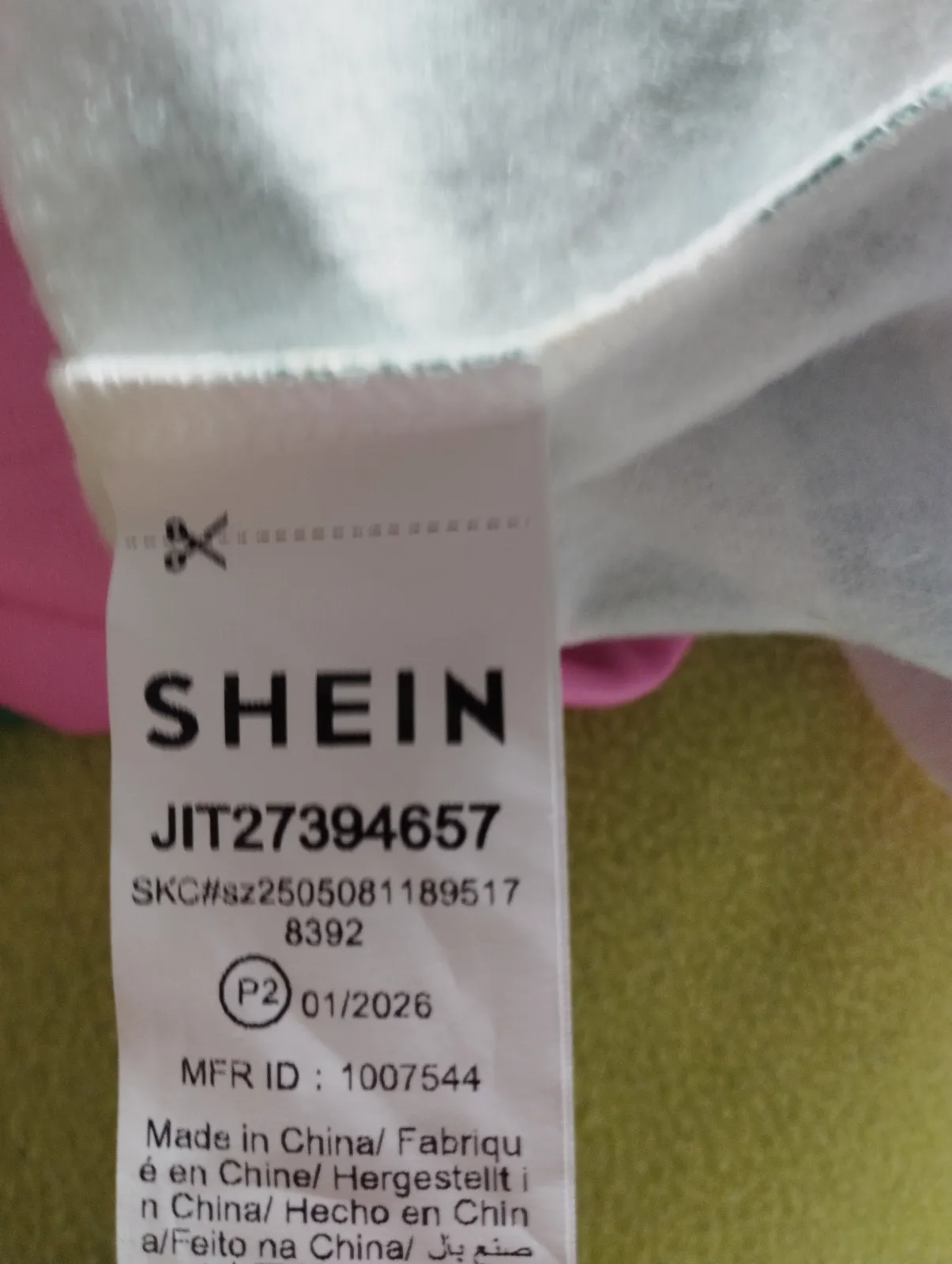 Sudadera a rayas verdes y blanco New York. Talla M – Shein – taille M 6