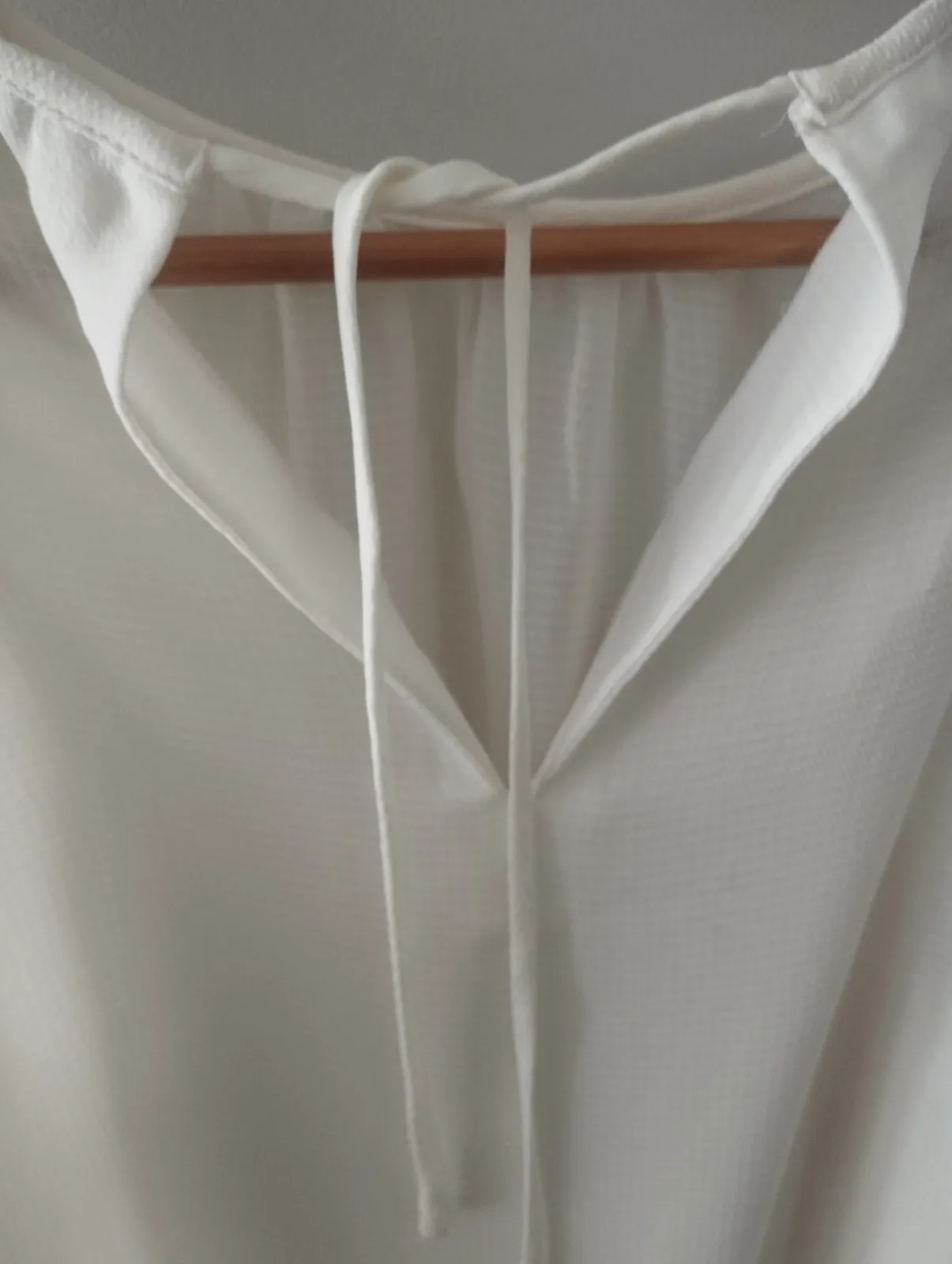 Blusa blanca con volantes Mango talla S – Mango – taille S 3