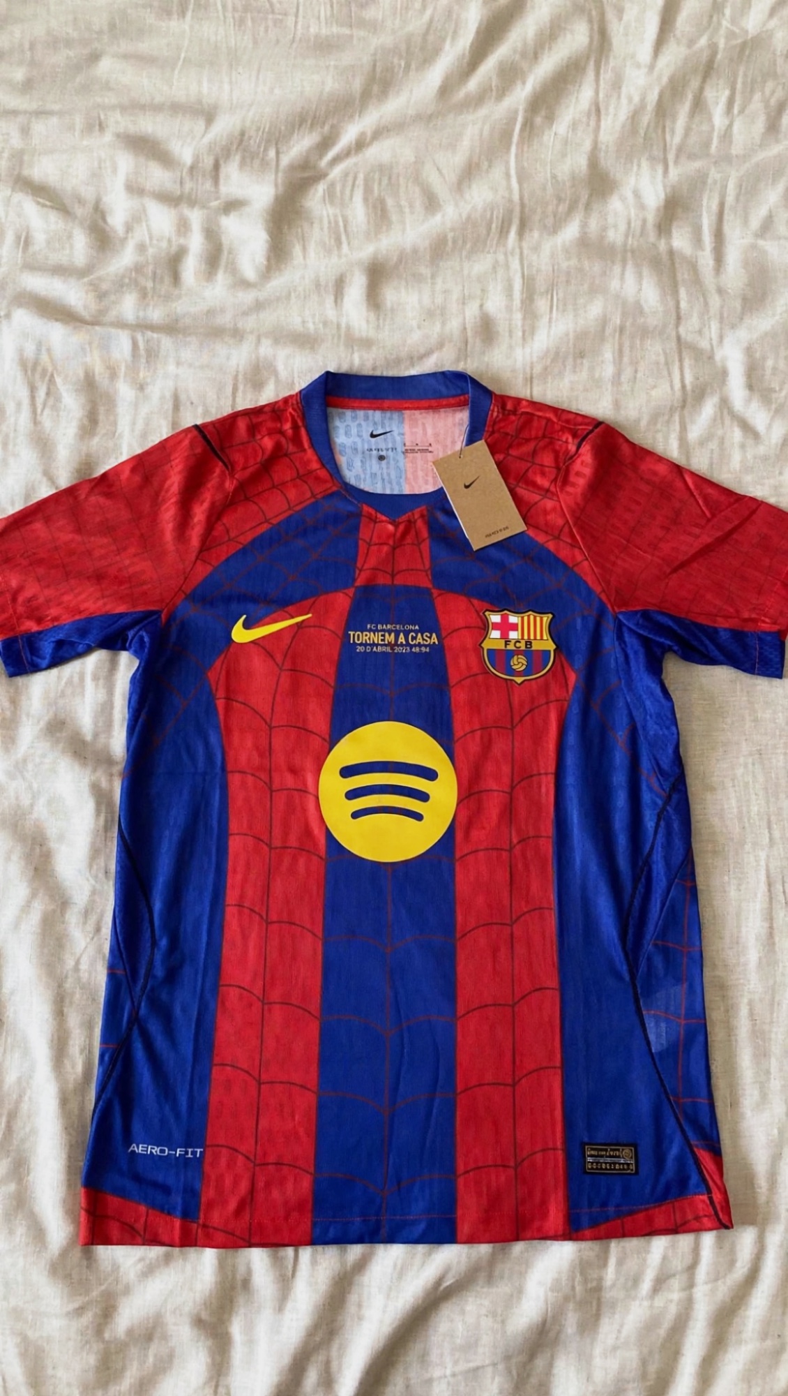 maillot barcelone x spiderman 