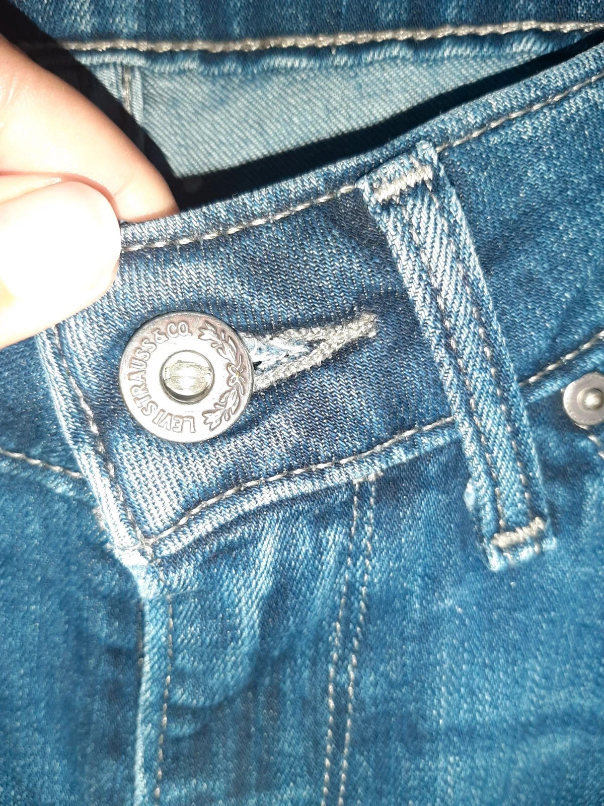 Pantalones Levis – Levi's – taille S / 36 / 8 3