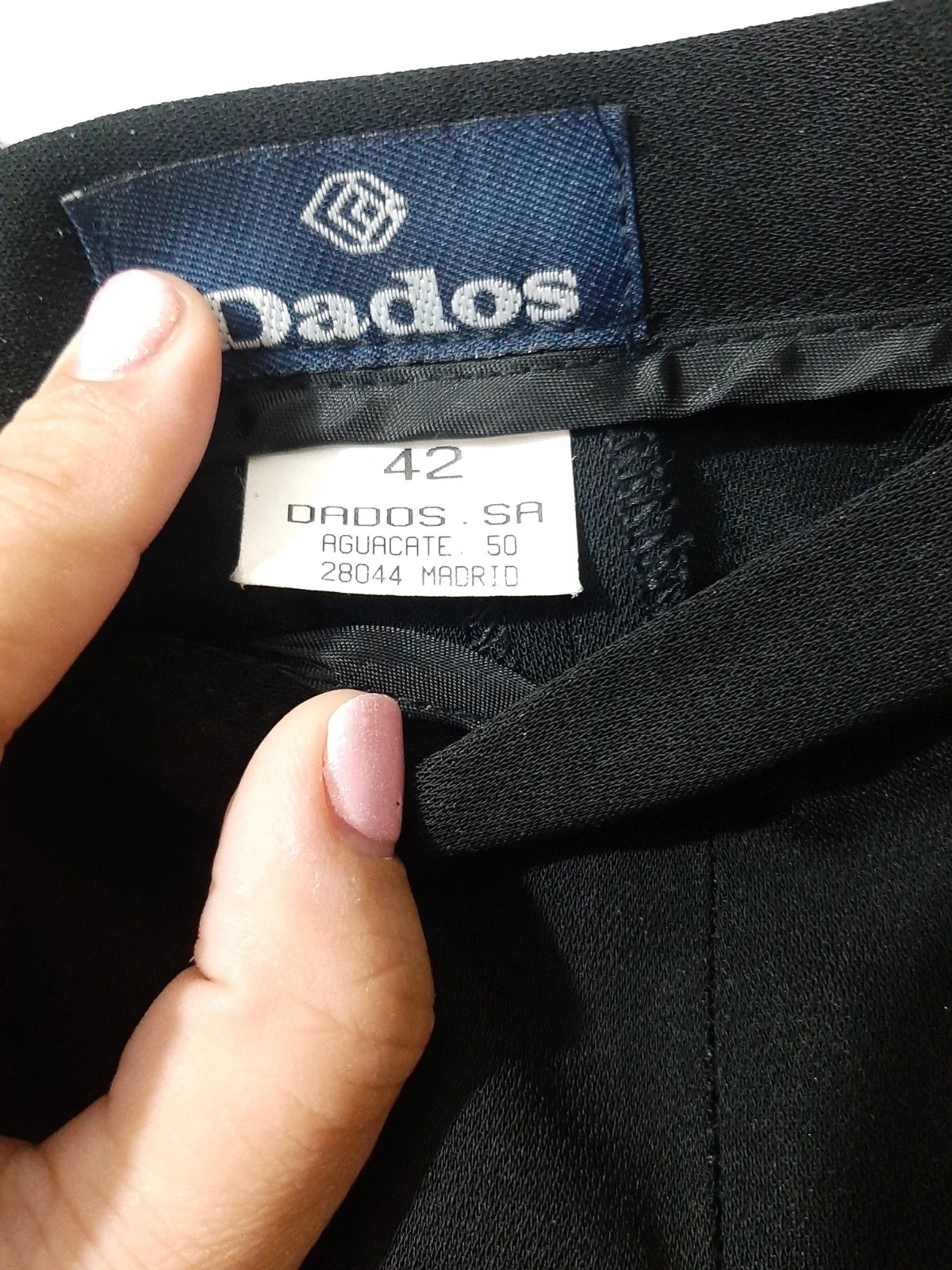 Pantalón negro – taille XL / 42 / 14 2