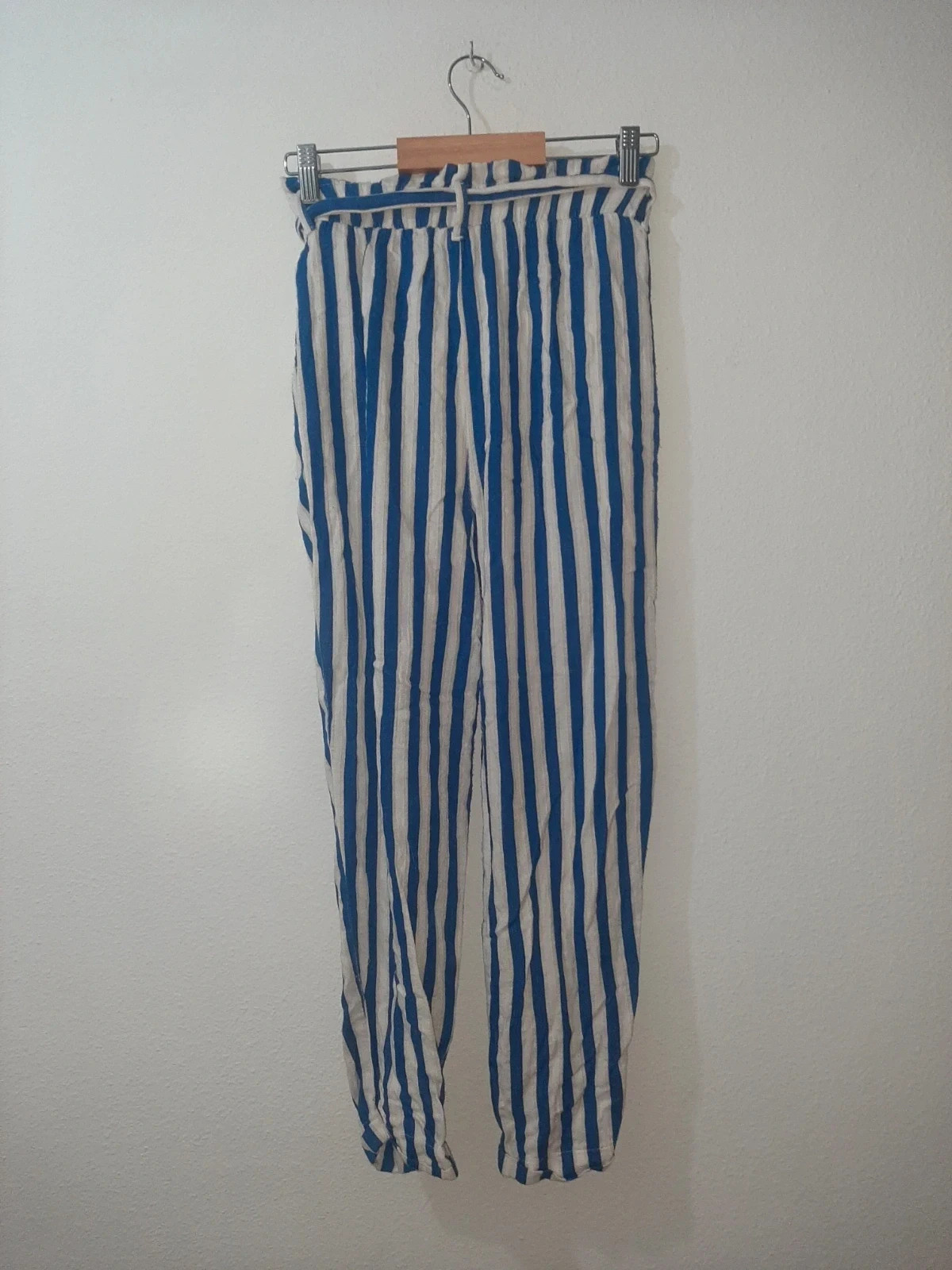 Pantalón Stradivarius – Bershka – taille S / 36 / 8 2