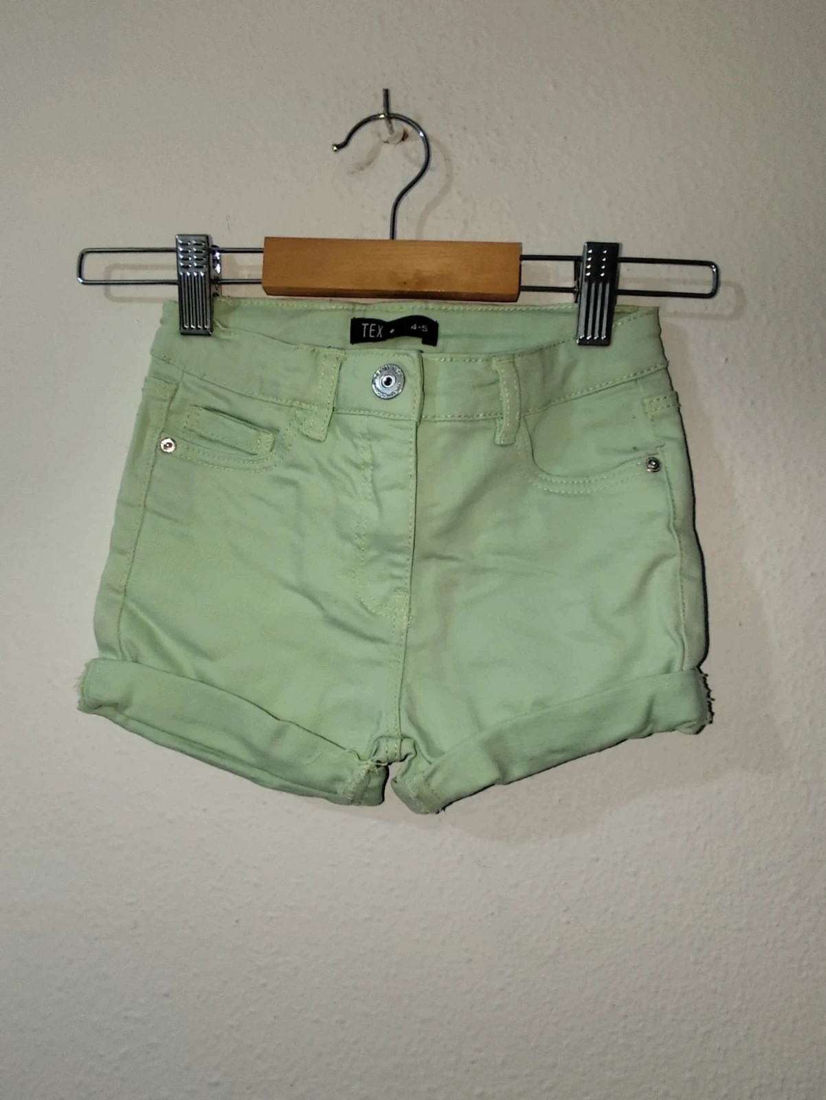 Short verde – TEX – taille 5 ans / 110 cm
