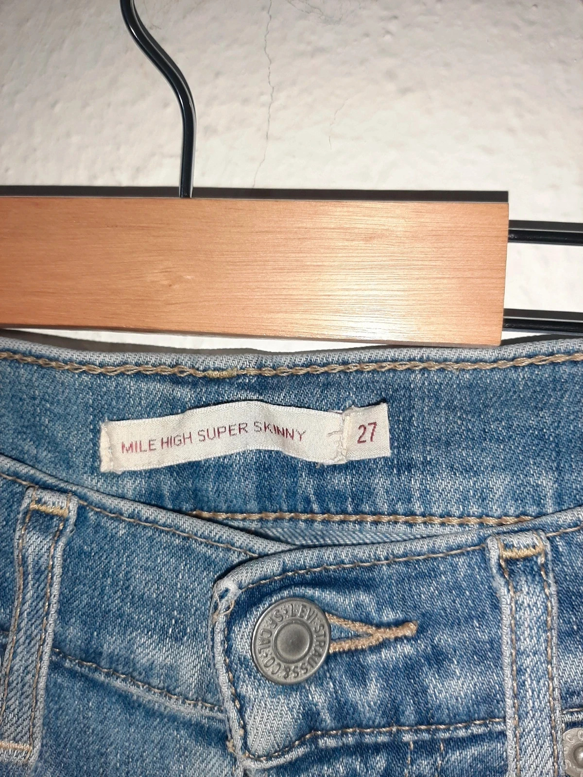 Pantalones Levis – Levi's – taille S / 36 / 8 3