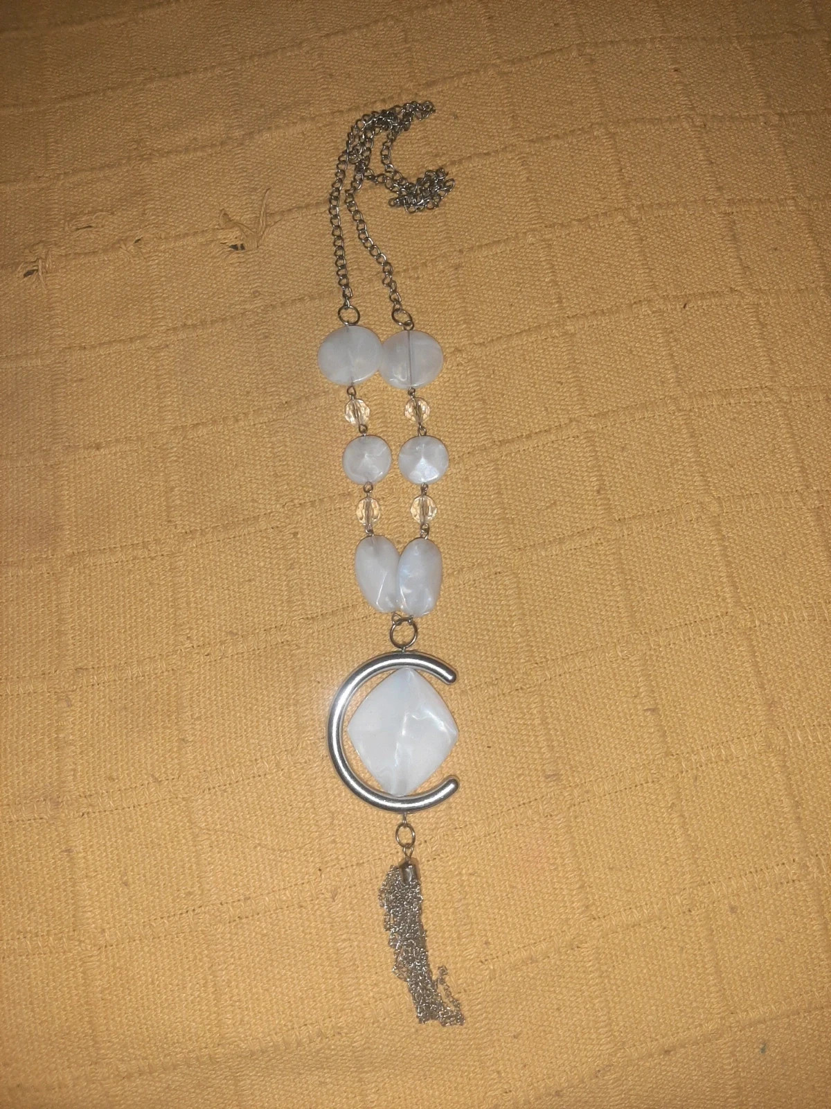 Collar blanco