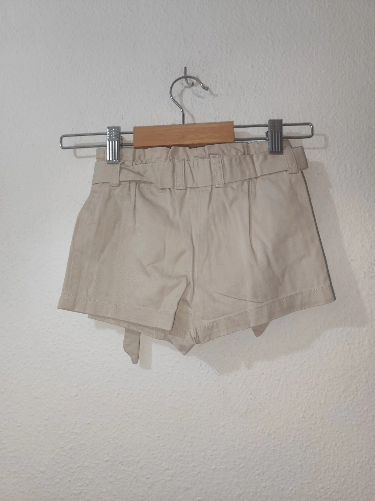 Short beige – TEX – taille 5 ans / 110 cm 2