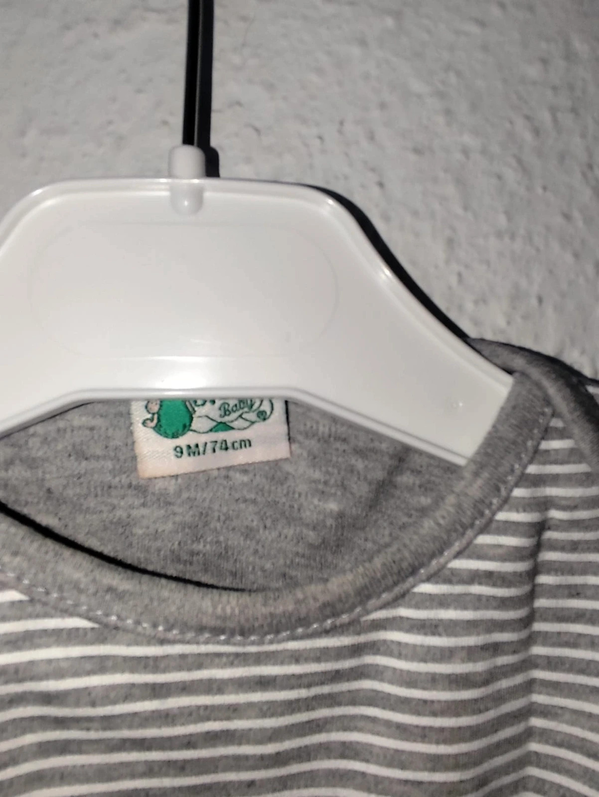 Body gris – taille 9-12 mois / 74 cm 3