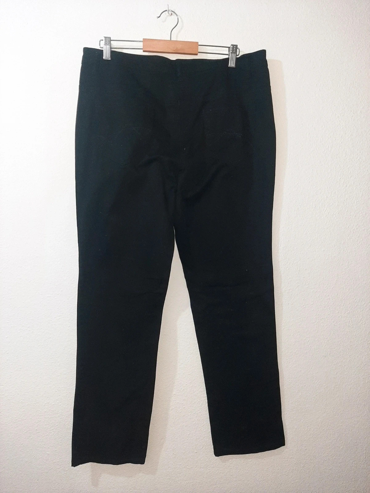 Pantalón negro – taille XXL / 44 / 16 2