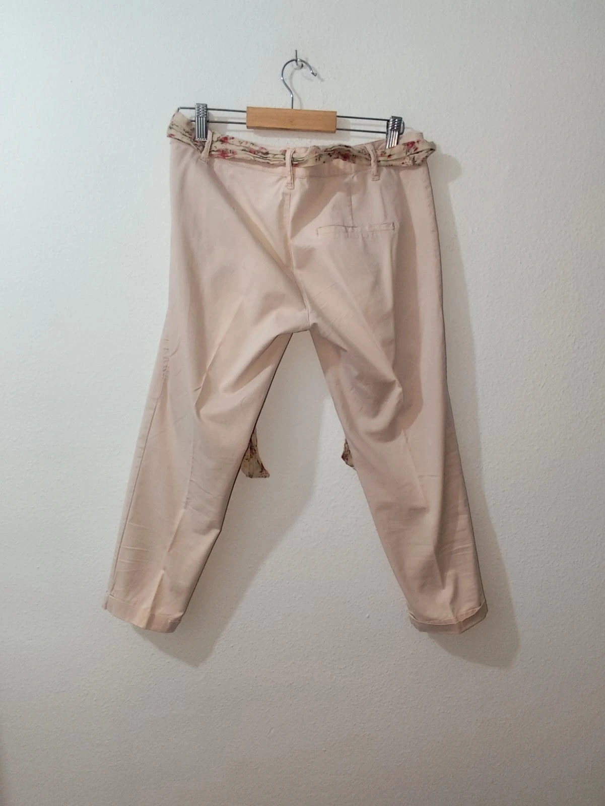 Pantalón beige – taille XS / 34 / 6 2