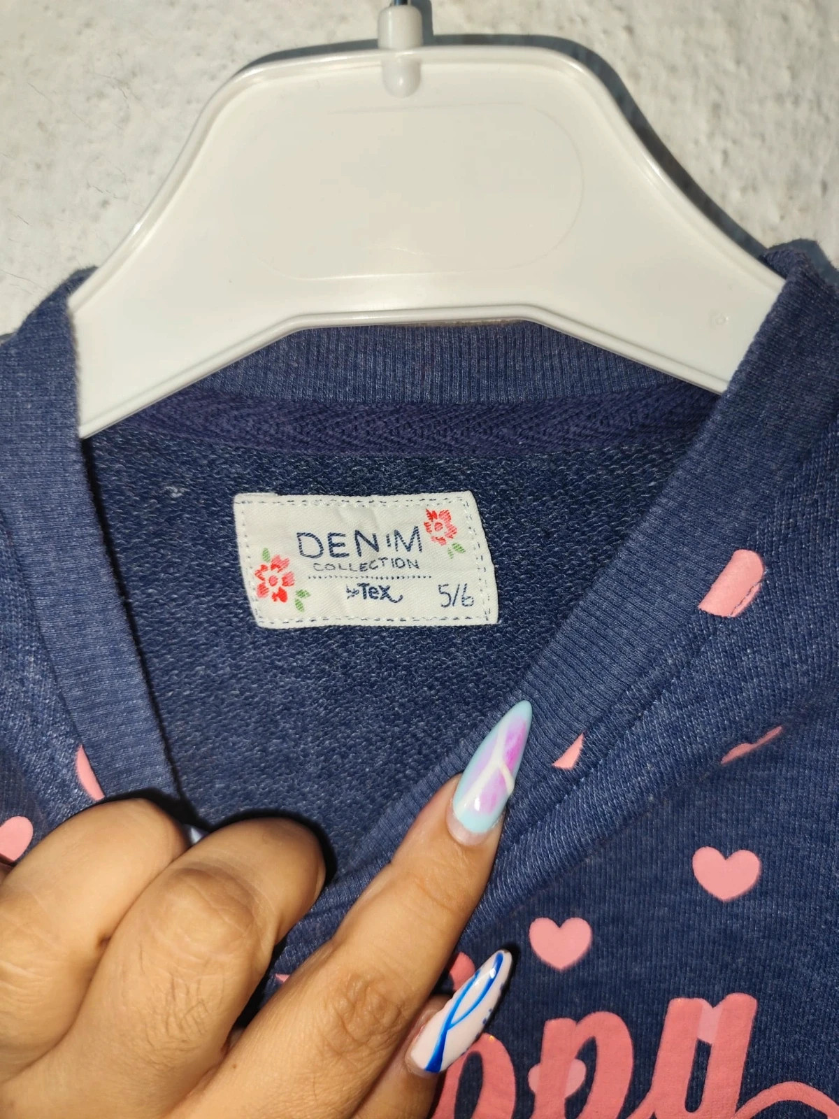 Sudadera de corazones – TEX – taille 6 ans / 116 cm 2