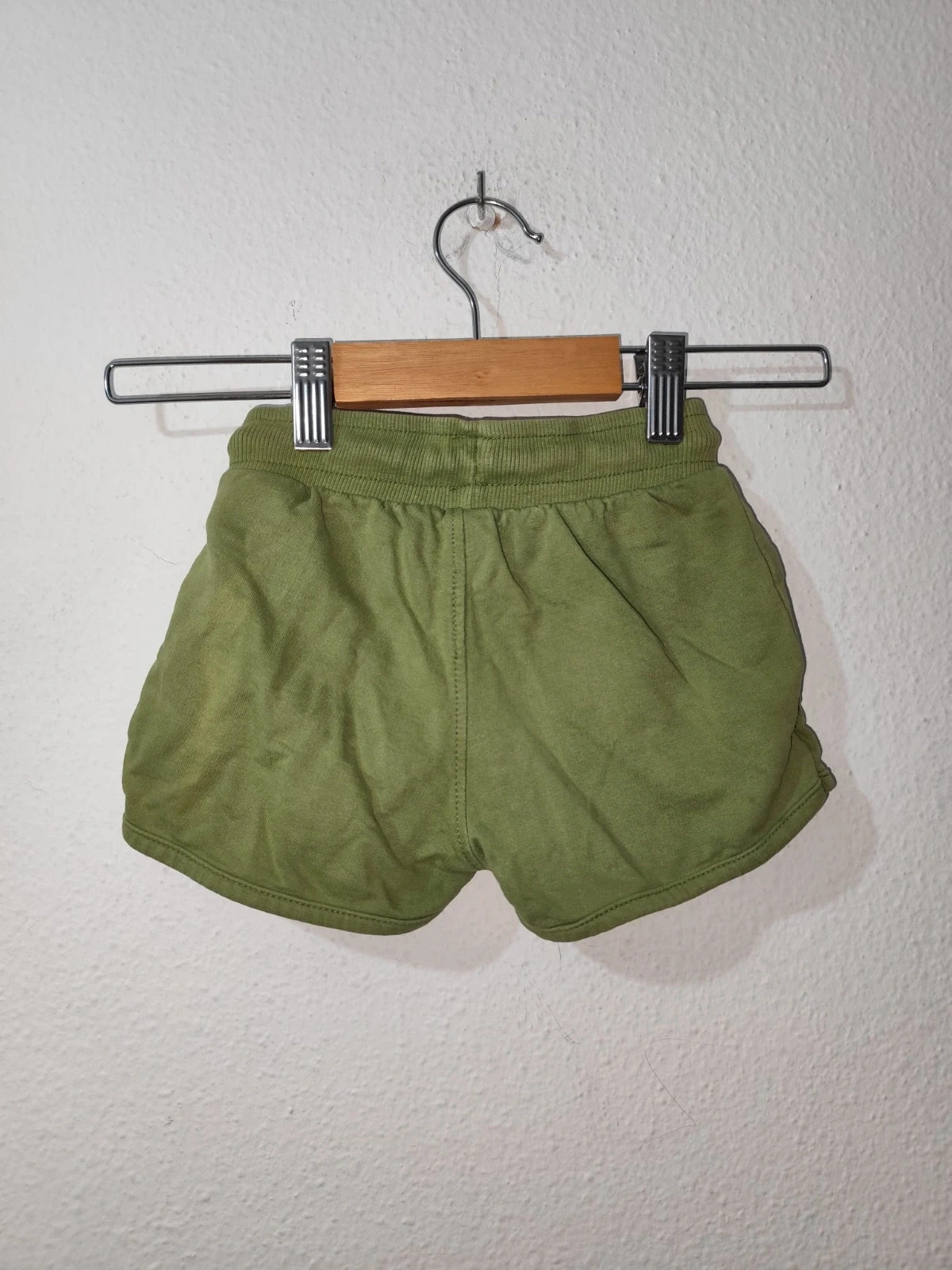 Short verde – taille 18-24 mois / 86 cm 2