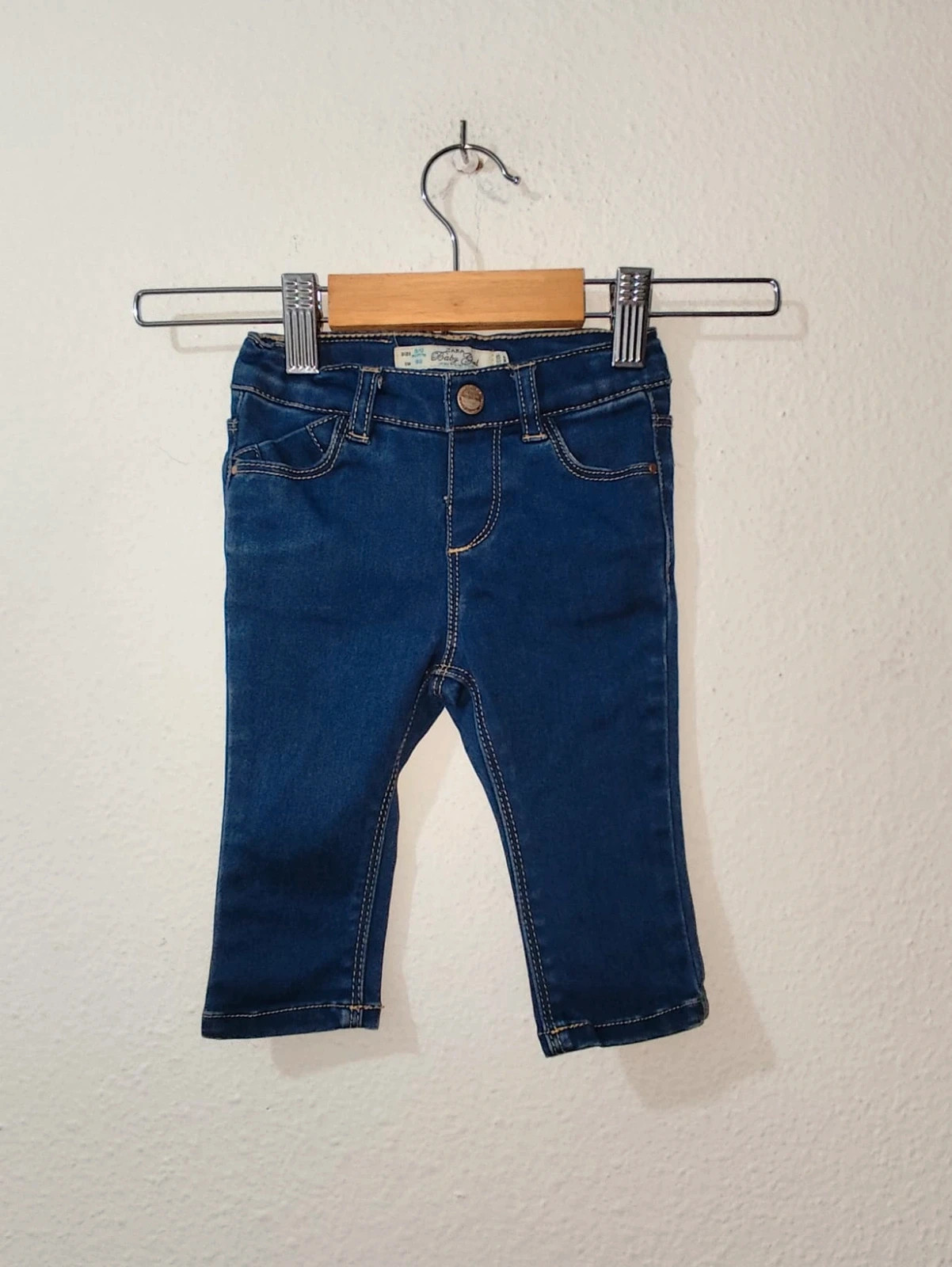 Pantalones Zara