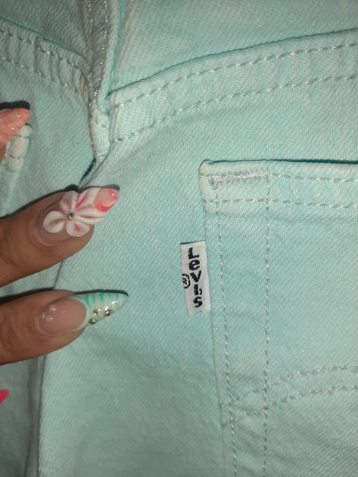 Pantalones Levis – Levi's – taille S / 36 / 8 4