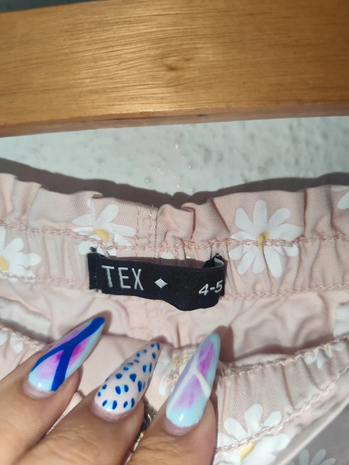 Short de flores – TEX – taille 5 ans / 110 cm 3