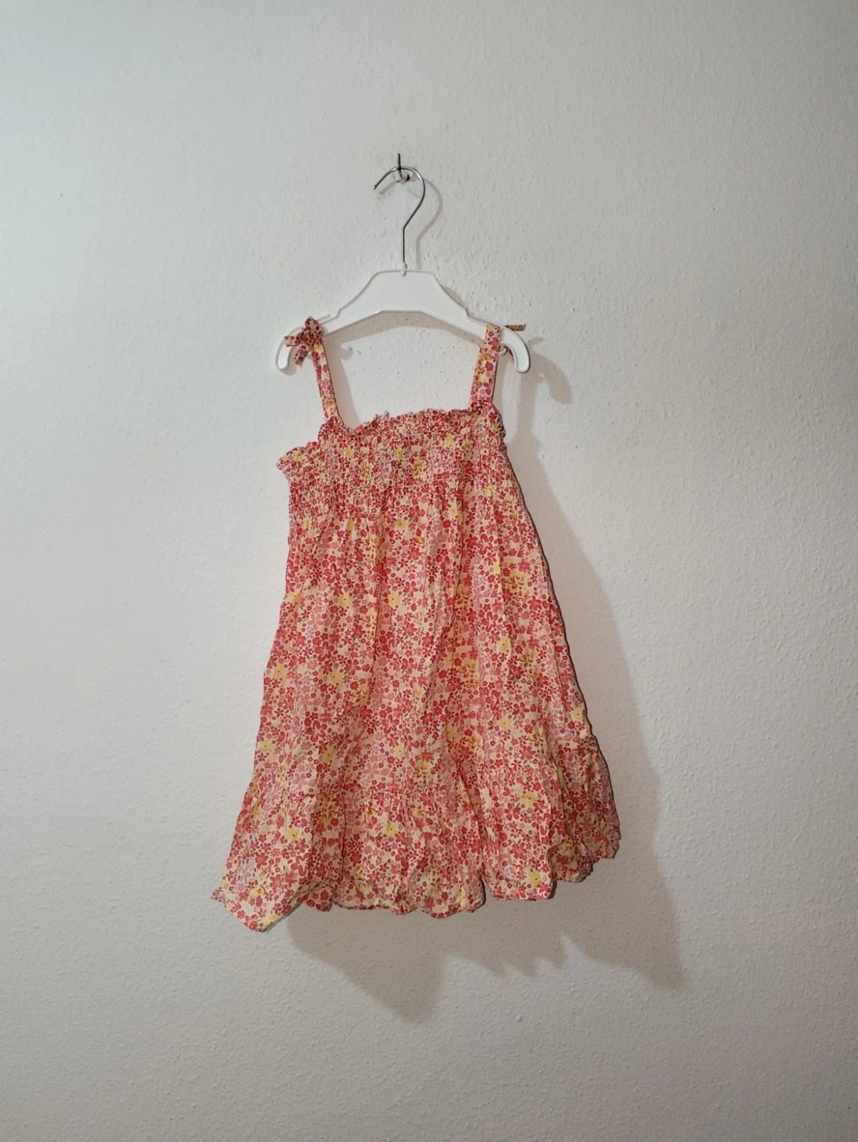 Vestido floral – Primark – taille 6 ans / 116 cm 2