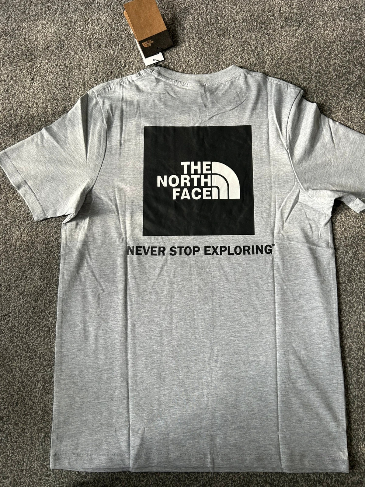 North Face T Shirt In Small – The North Face – taille S 2