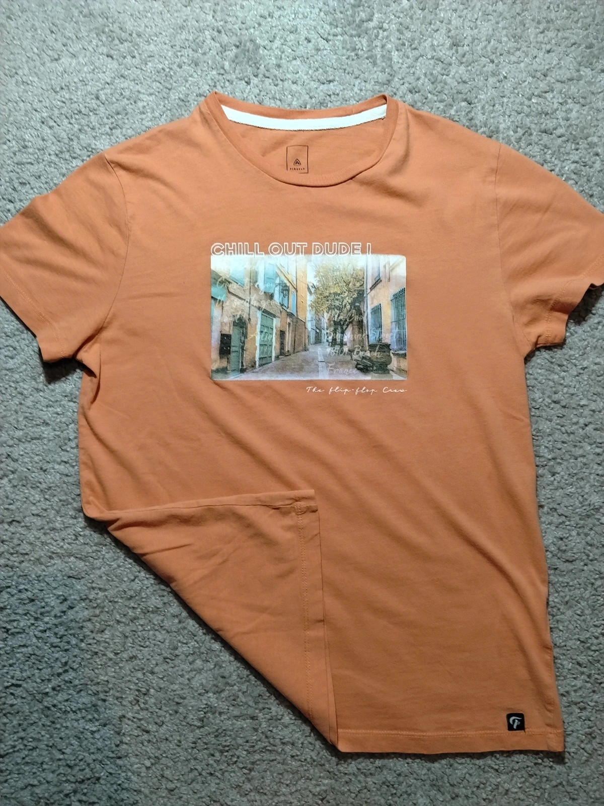 T-shirt orange Firefly motif rue et inscription taille S