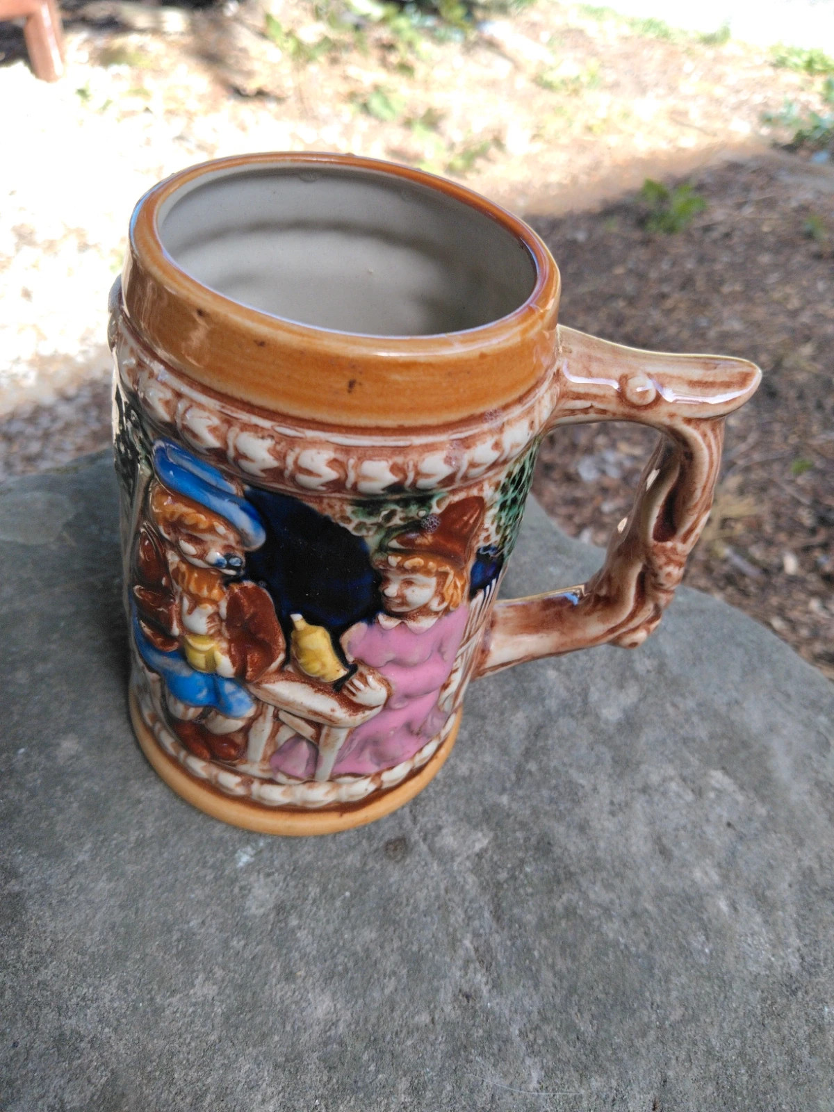 Chope a Biere Vintage Ceramique Relief