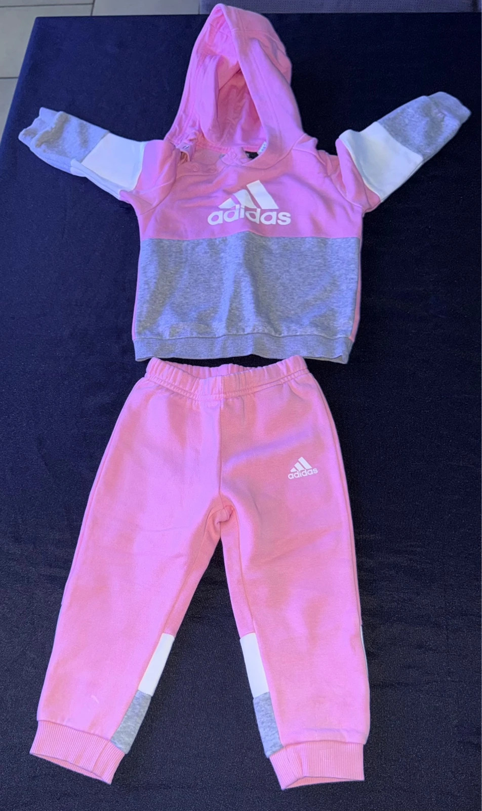 Ensemble adidas – adidas – taille 12-18 mois / 80 cm