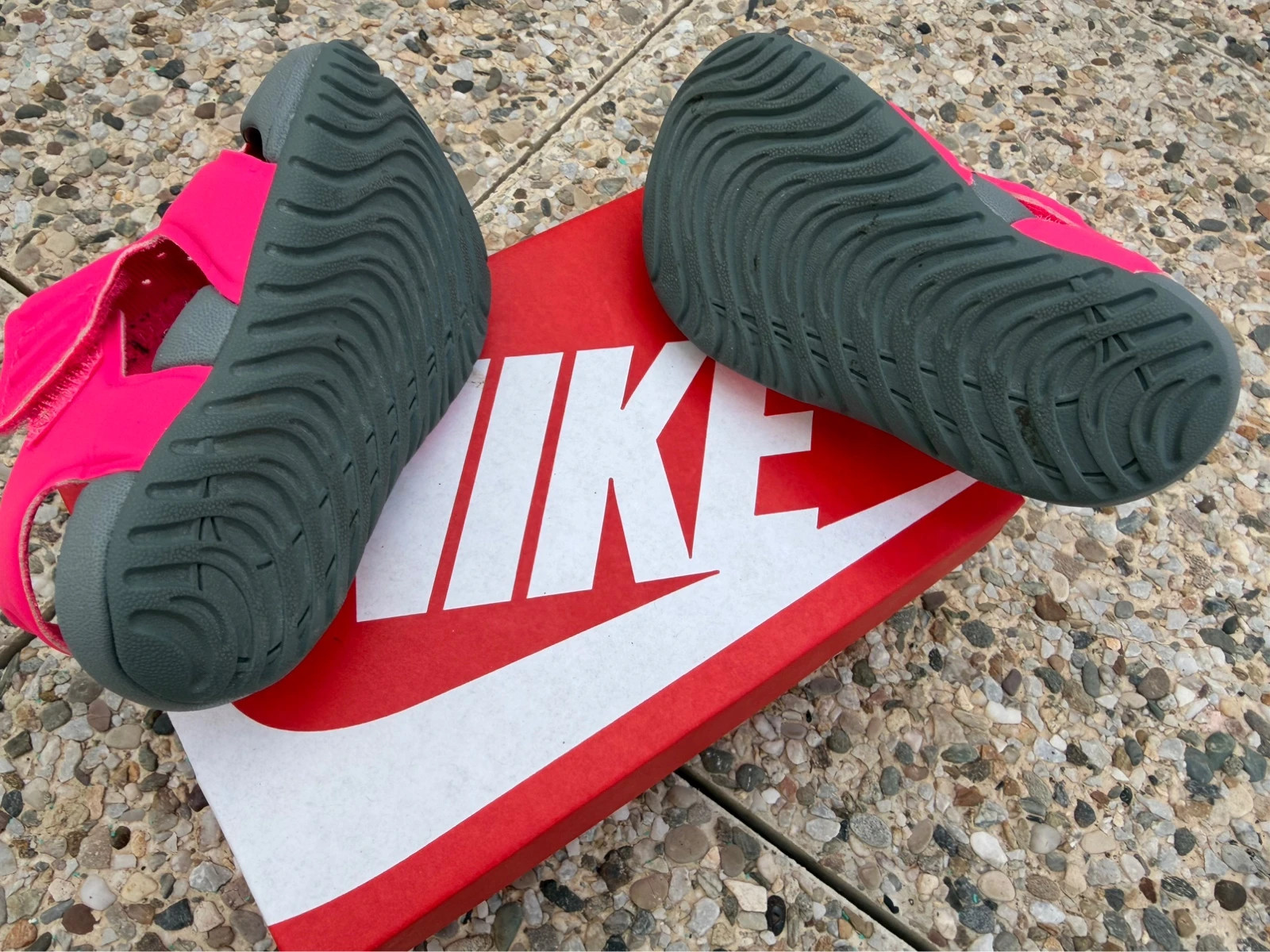 Claquette Nike – Nike – taille 18 3