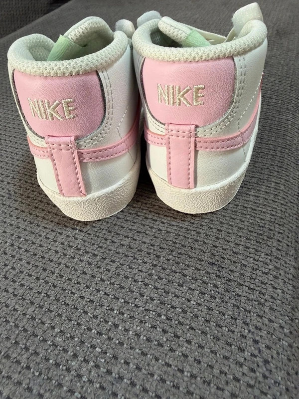 Nike blazer blanche et rose – Nike – taille 22 2