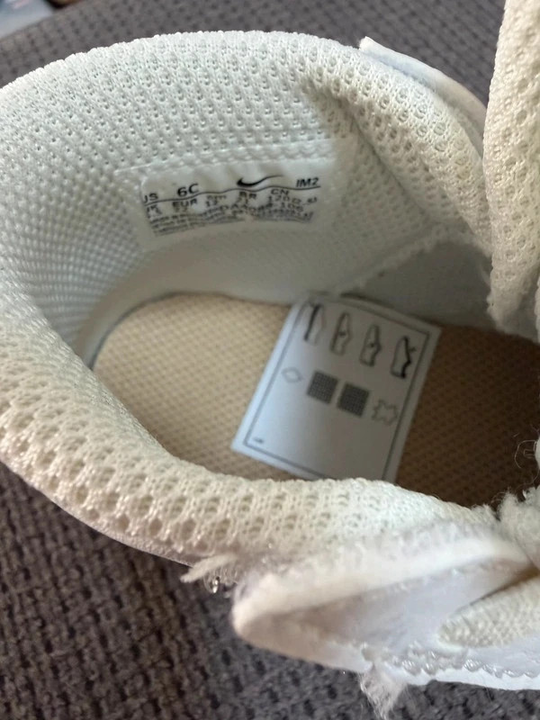 Nike blazer blanche et rose – Nike – taille 22 5