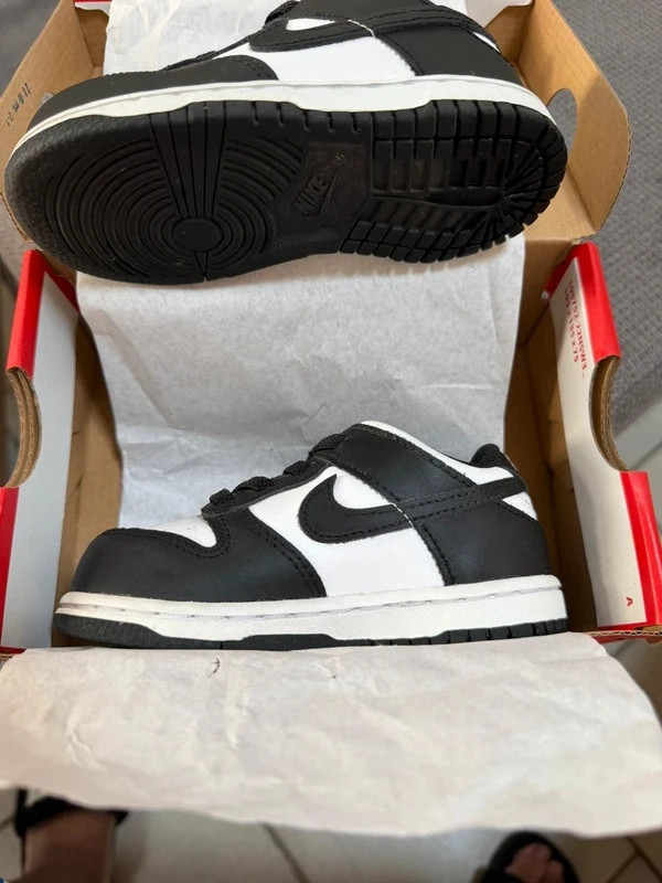 Nike Dunk low enfant – Nike – taille 25