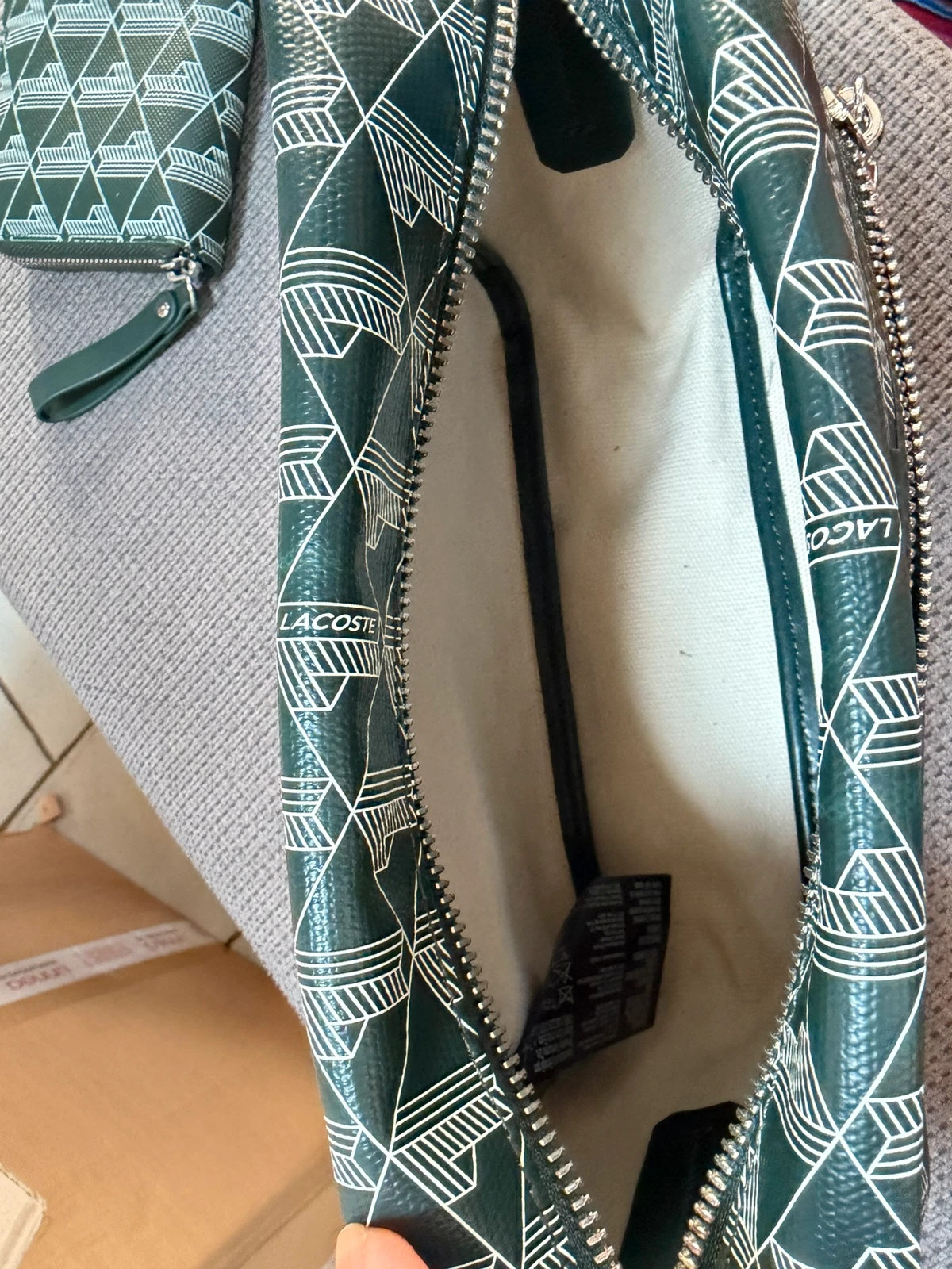 Sac Lacoste + son portefeuille – Lacoste 3