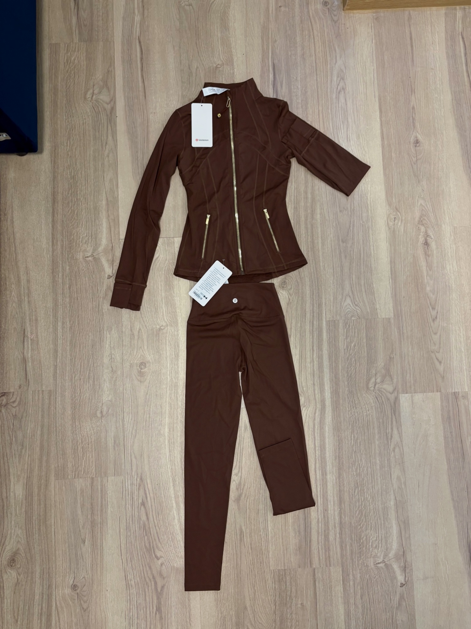 Ensemble lululemon brun