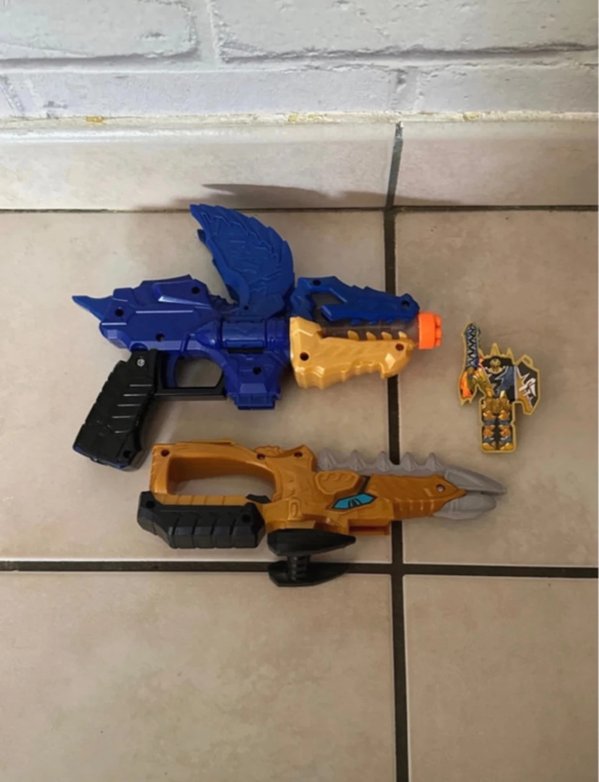 Power Rangers Dino Fury Gold Fury Blade Blaster – Power Rangers – taille Taille unique 3