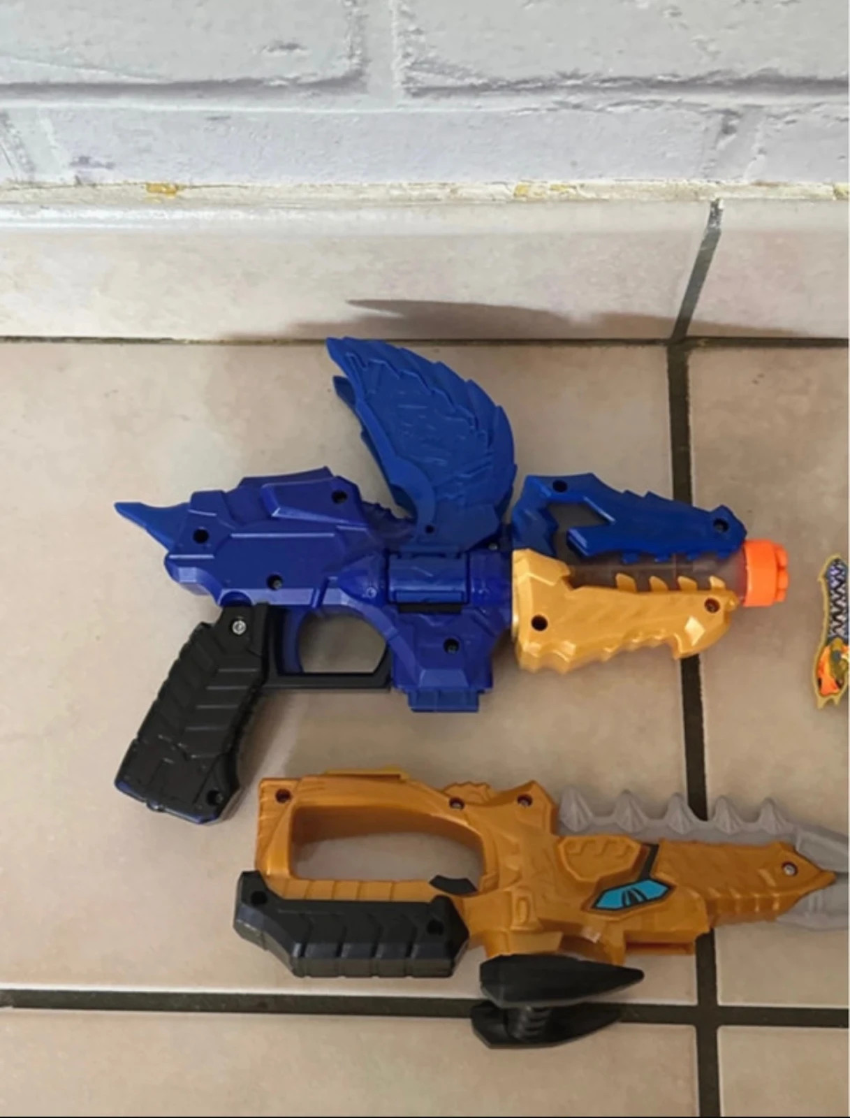 Power Rangers Dino Fury Gold Fury Blade Blaster – Power Rangers – taille Taille unique 4