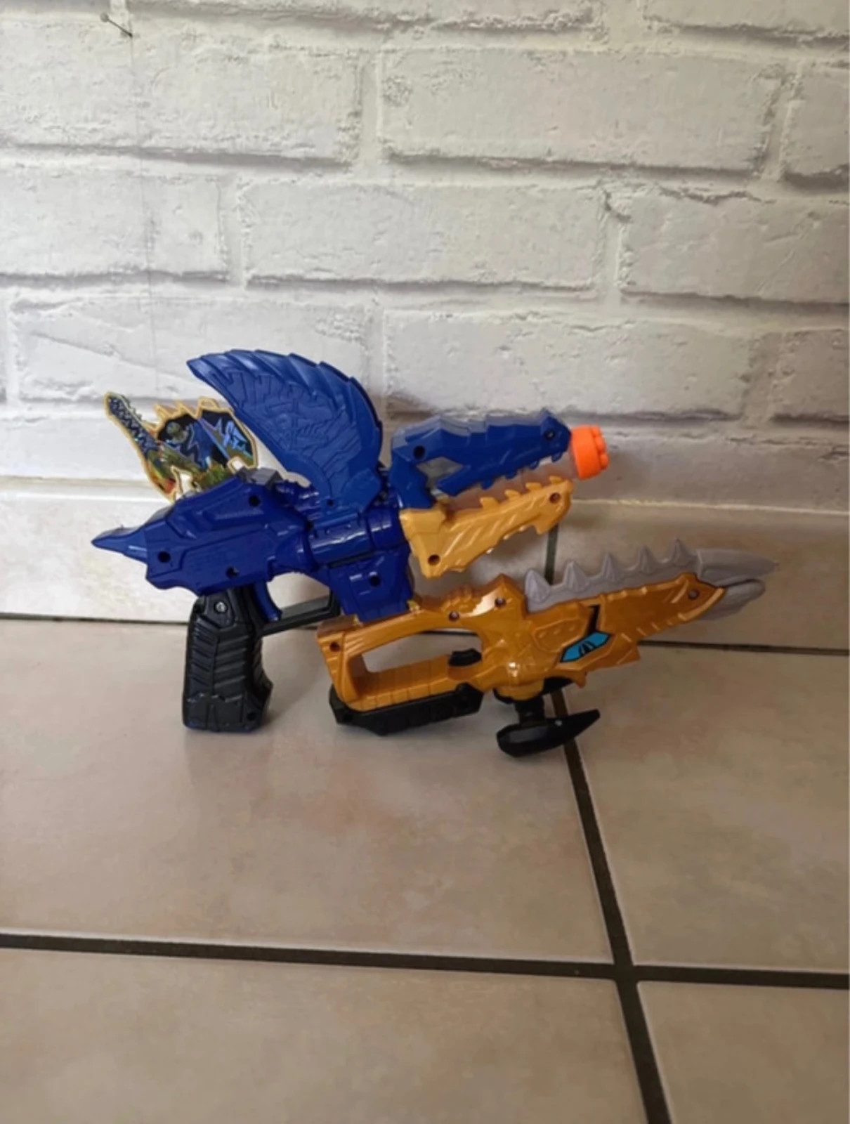 Power Rangers Dino Fury Gold Fury Blade Blaster – Power Rangers – taille Taille unique 2