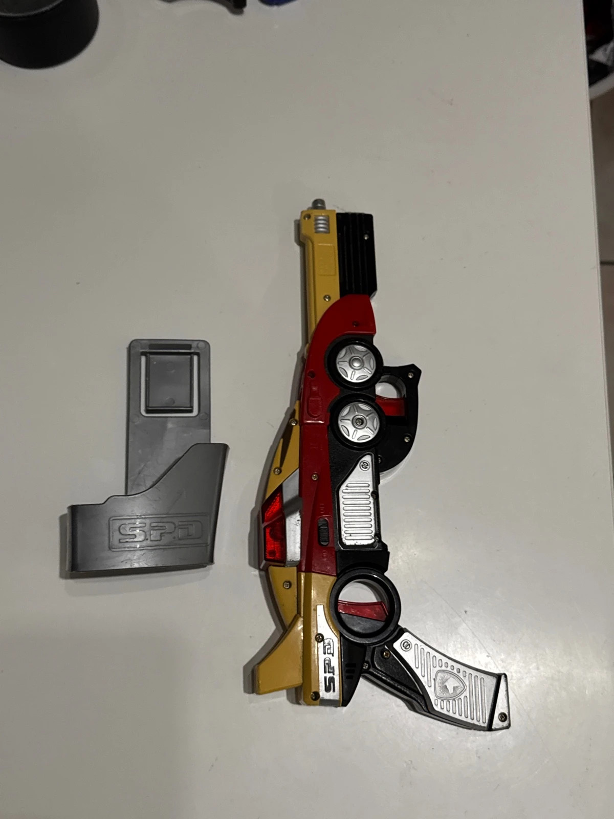 Pistolet amovible Power Rangers SPD Red Ranger Delta Blaster lumières et sons avec holster – Power Rangers – taille Taille unique 2