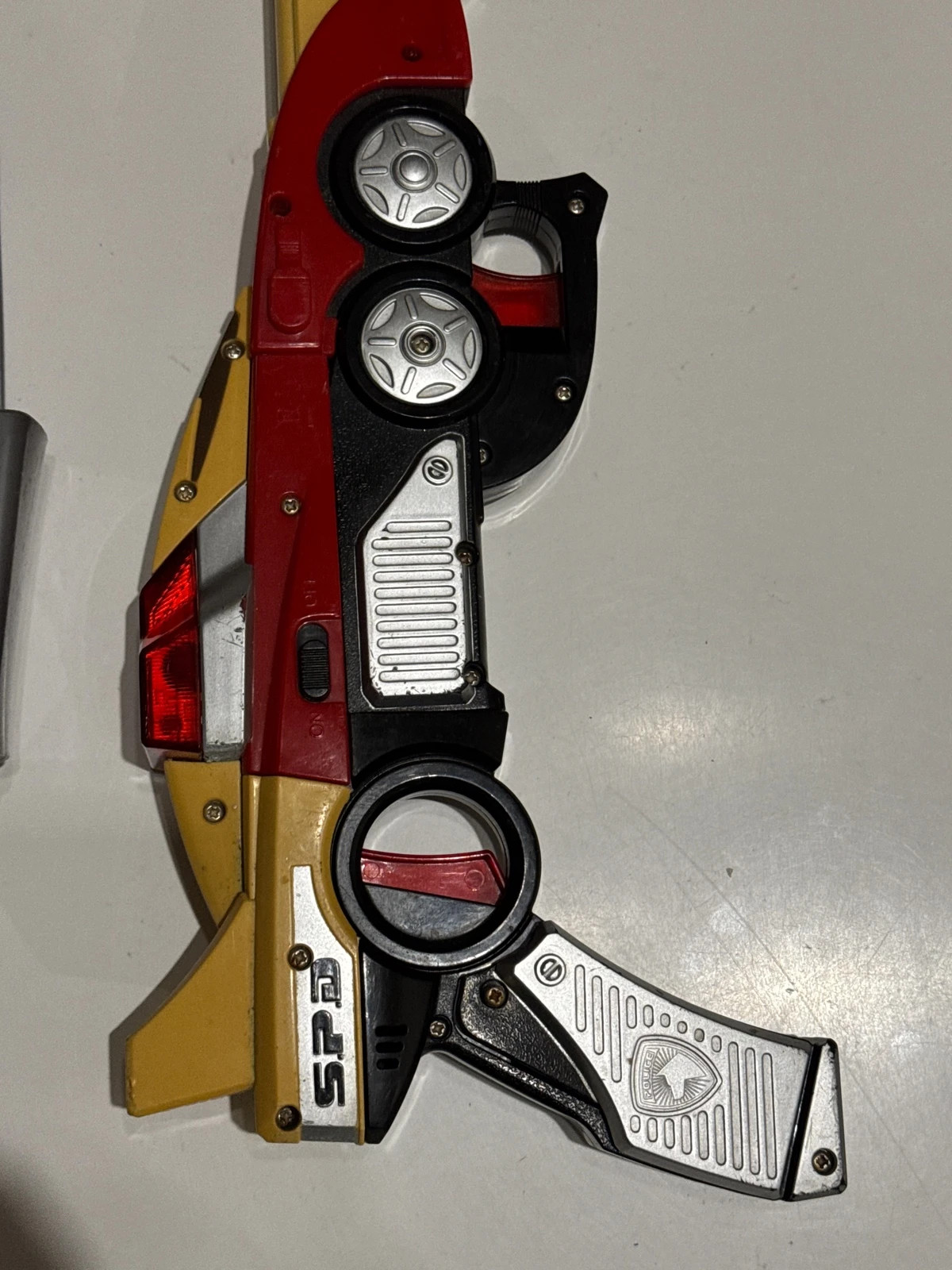 Pistolet amovible Power Rangers SPD Red Ranger Delta Blaster lumières et sons avec holster – Power Rangers – taille Taille unique 4