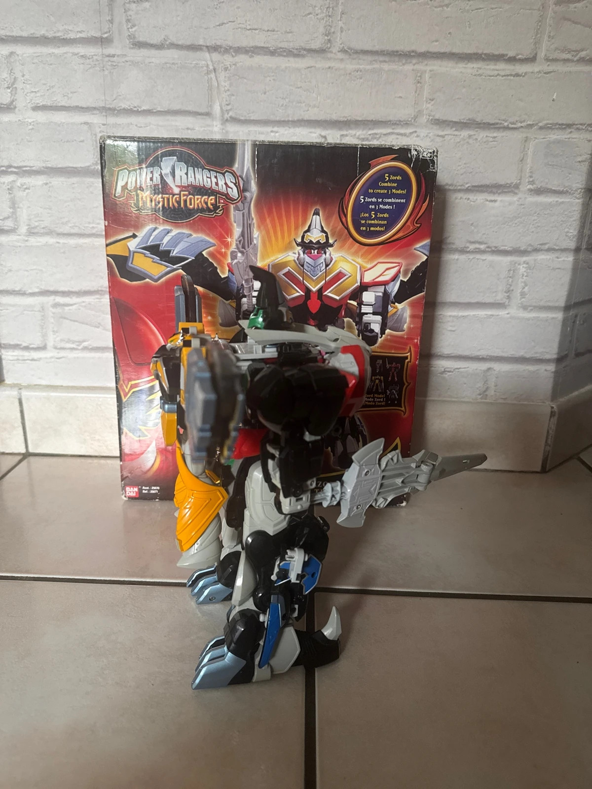 Power Rangers Mystic Force Magiranger DX MagiKing Titan Megazord complet en boîte mais sans sa cale – Power Rangers – taille Taille unique 5