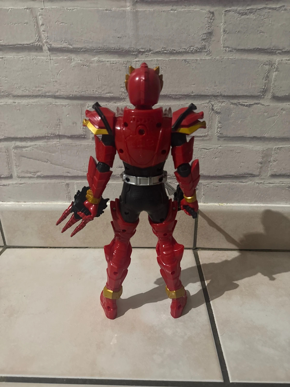 Power Rangers Dino Fury Ranger Rouge Attaque Tournoyante 30cm – Power Rangers – taille Taille unique 4