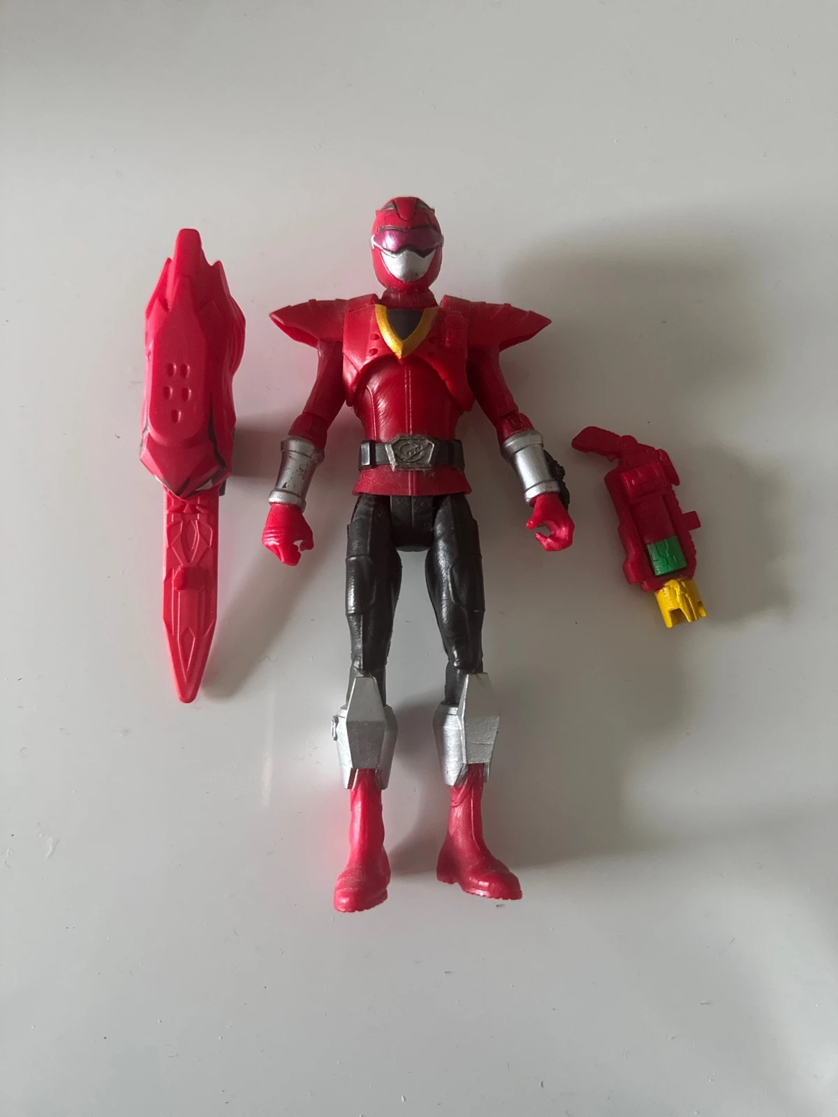 Power Rangers Beast Morphers - Figurine Ranger Rouge Beast-X - 15 Cm. De 2019 – Power Rangers – taille Prématuré, jusqu'à 44cm 2